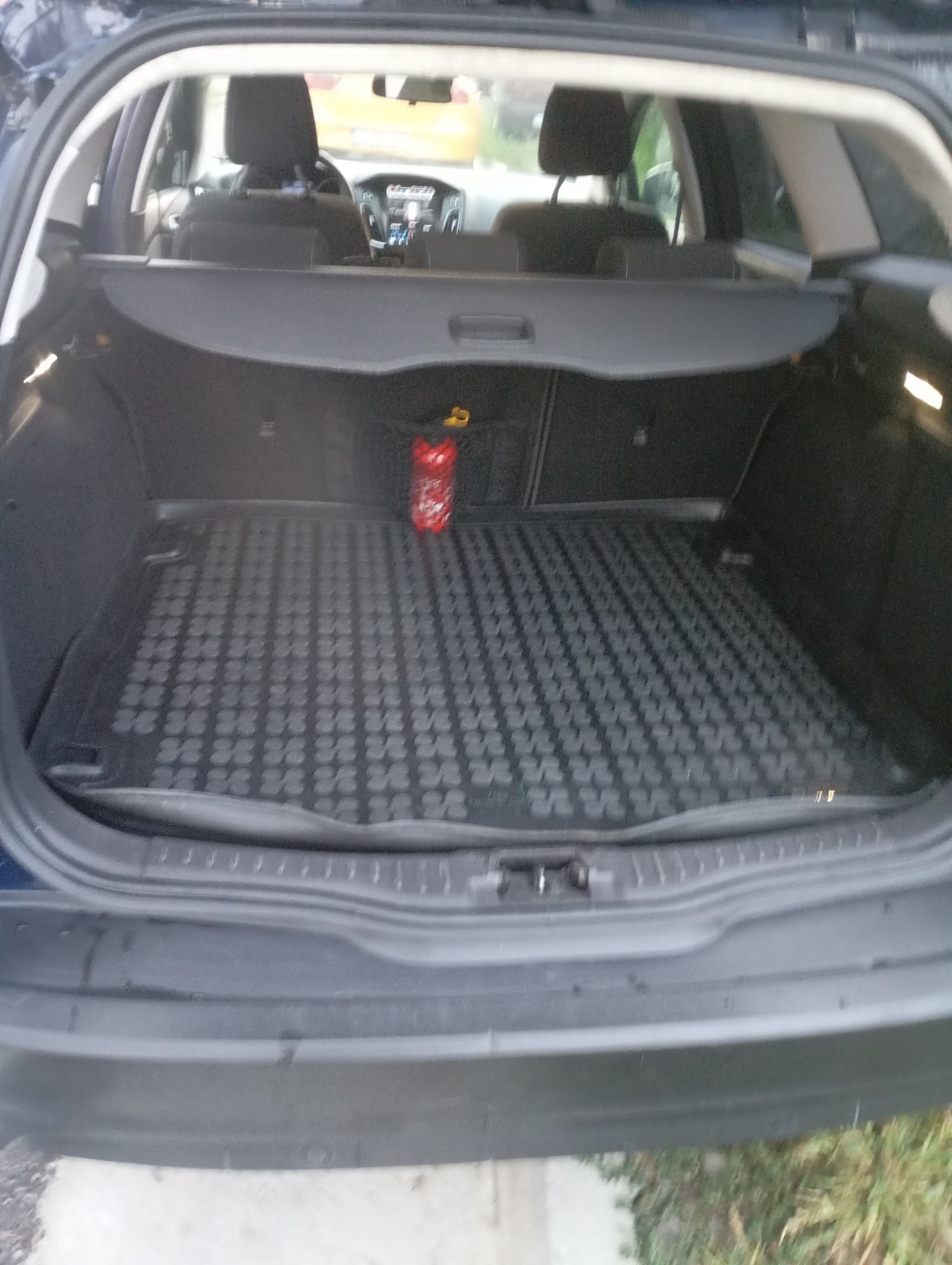 FORD Focus 2011 — imagine 13