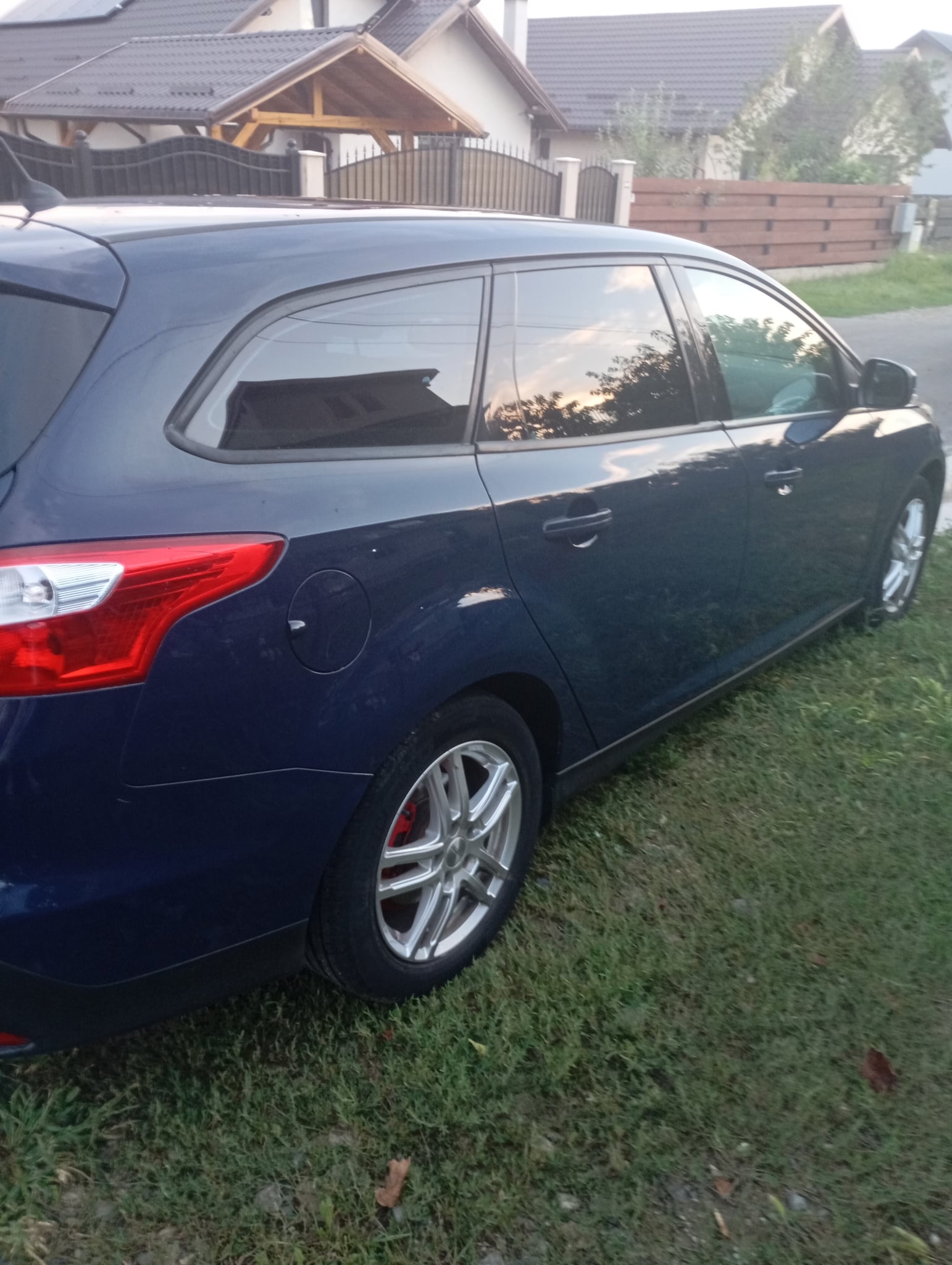 FORD Focus 2011 — imagine 7