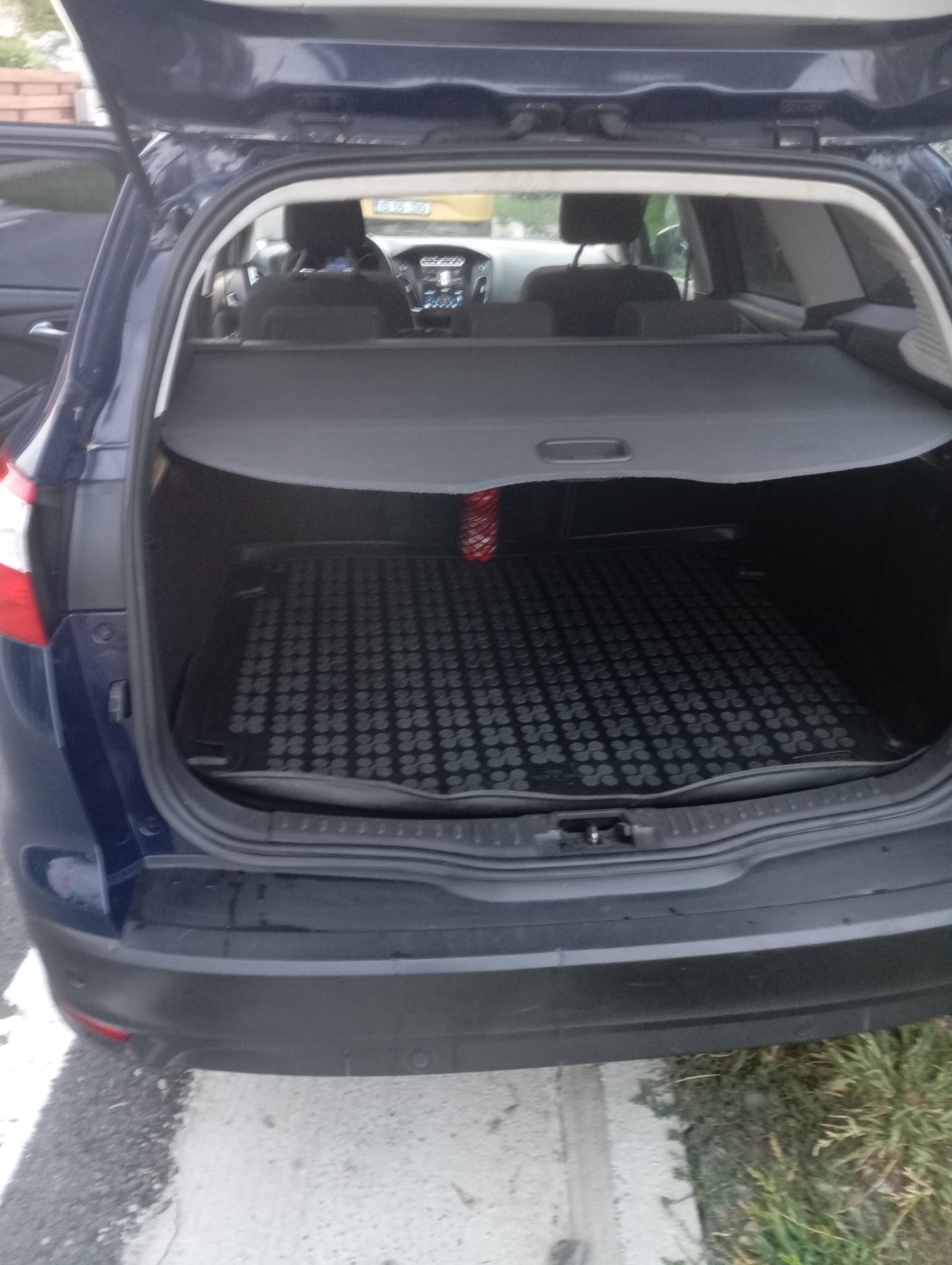 FORD Focus 2011 — imagine 6