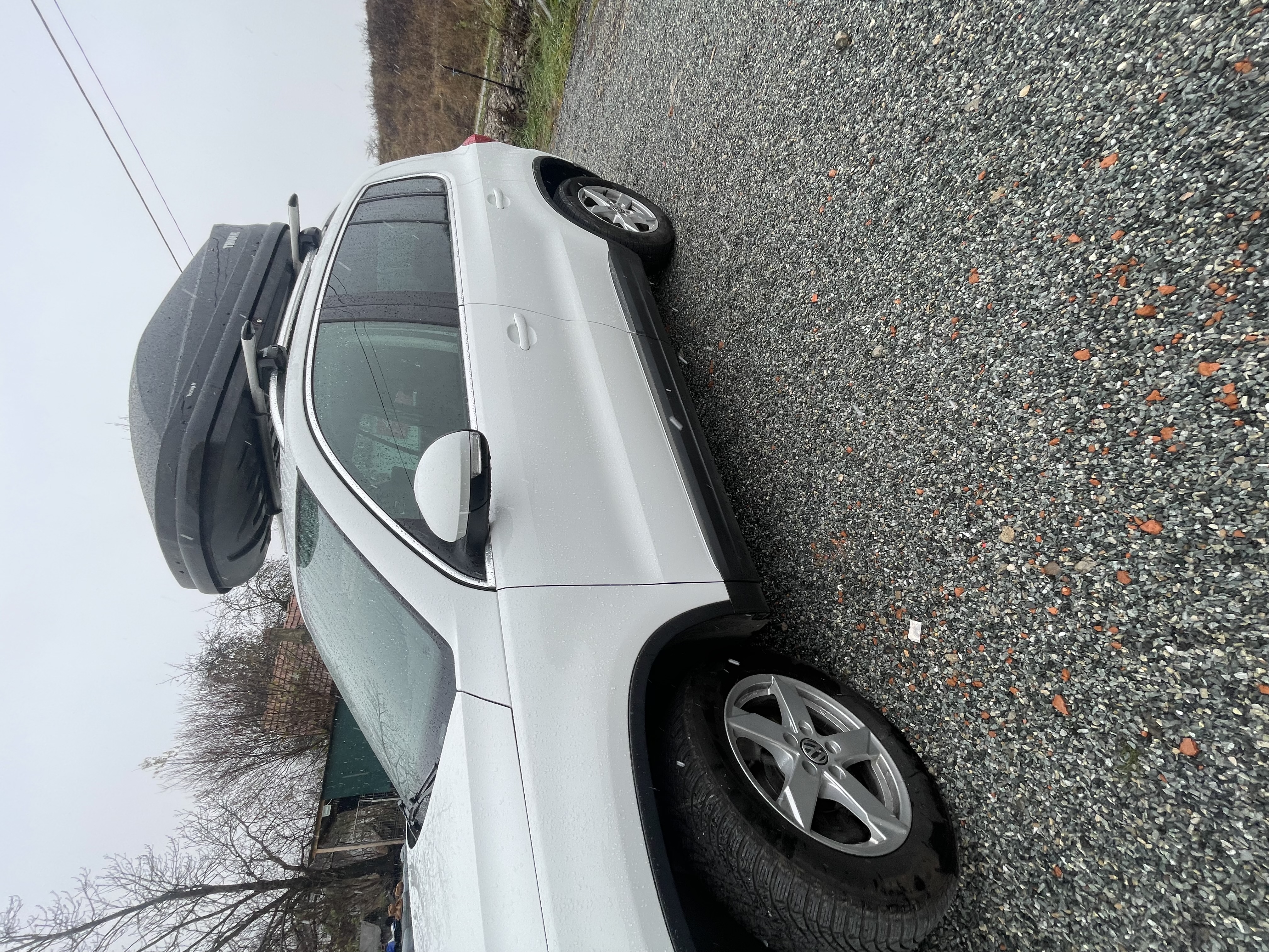 Volkswagen Tiguan - 3