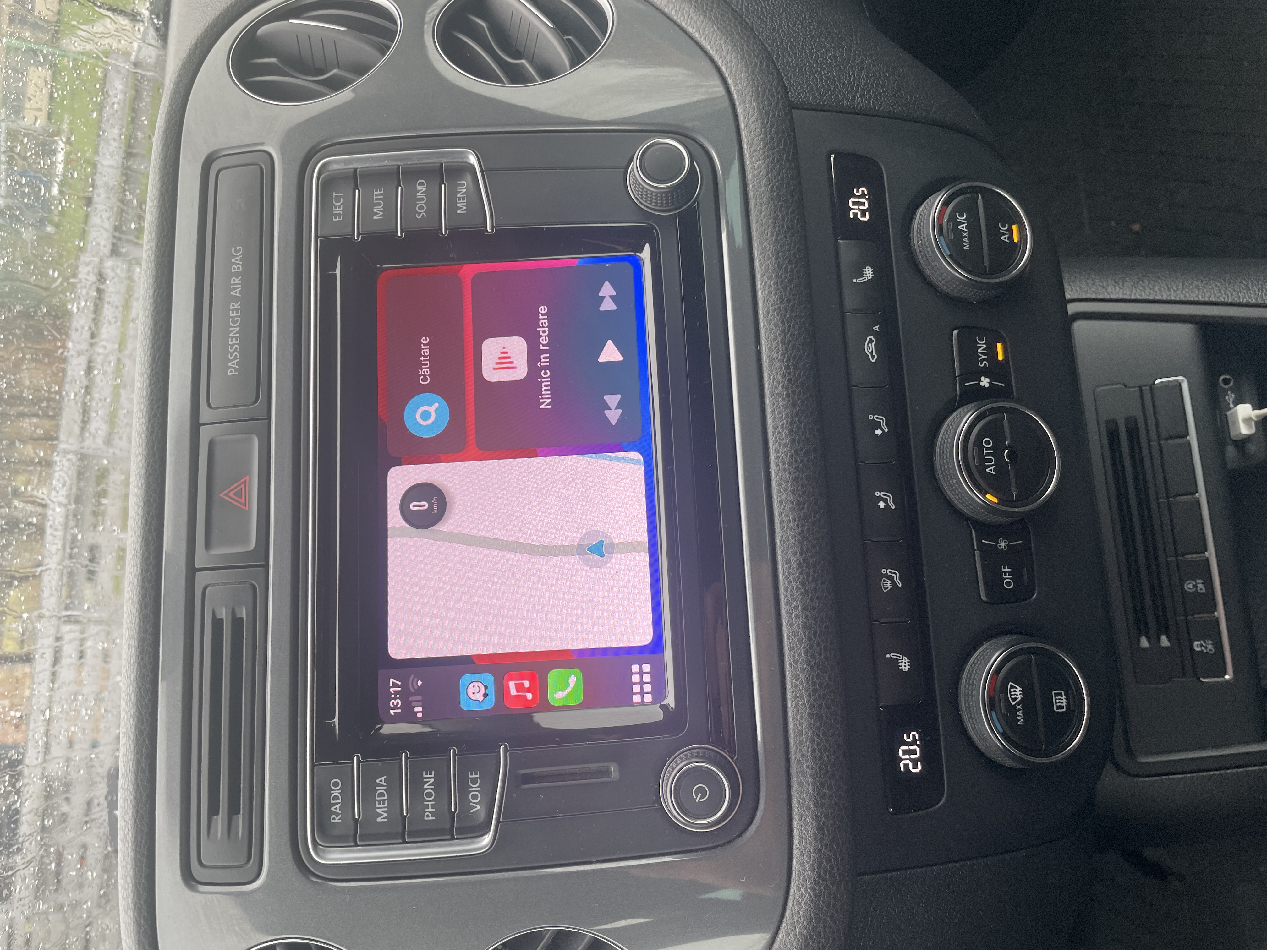 Volkswagen Tiguan - 6