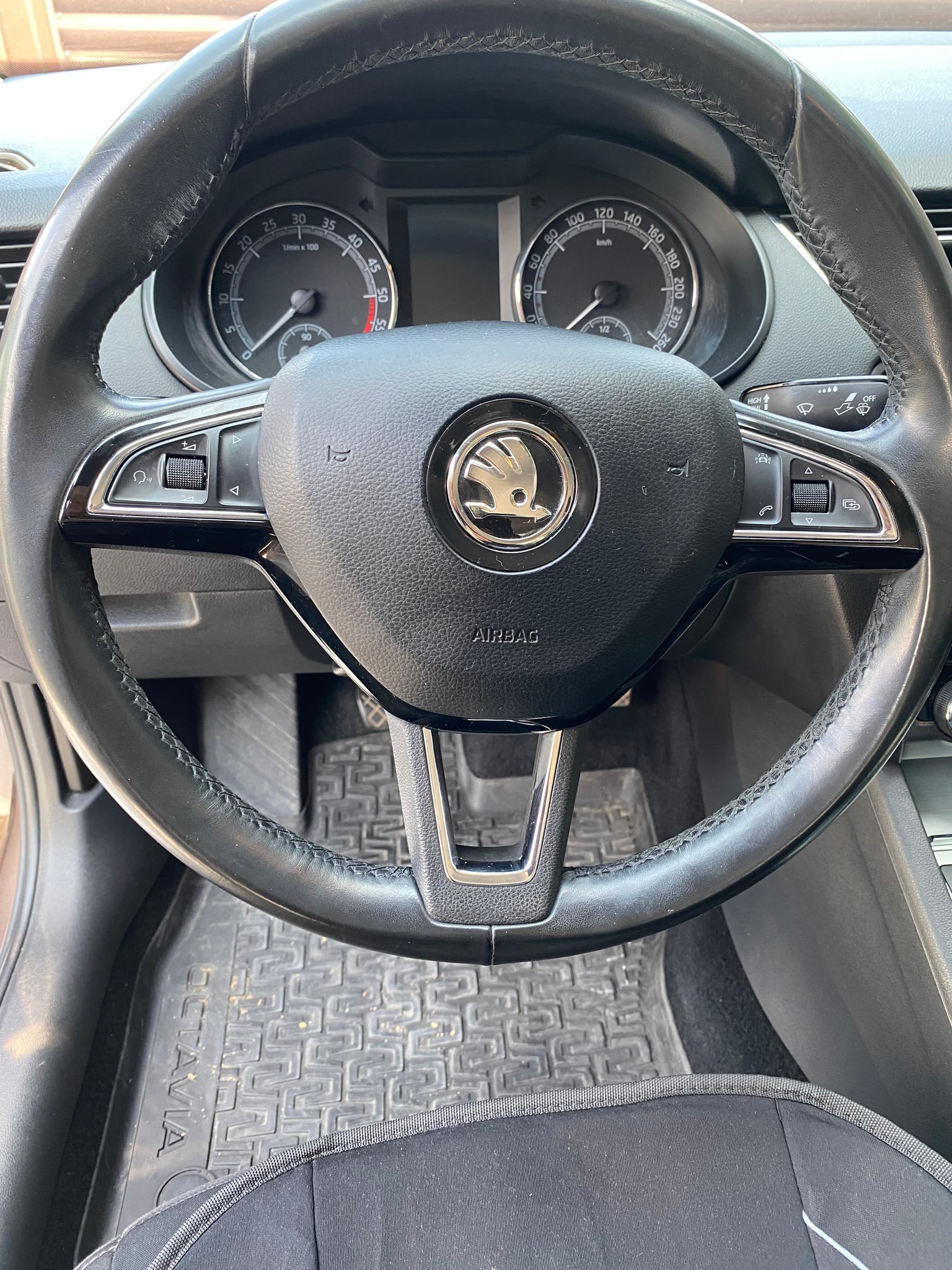 SKODA Octavia 2018 — imagine 6