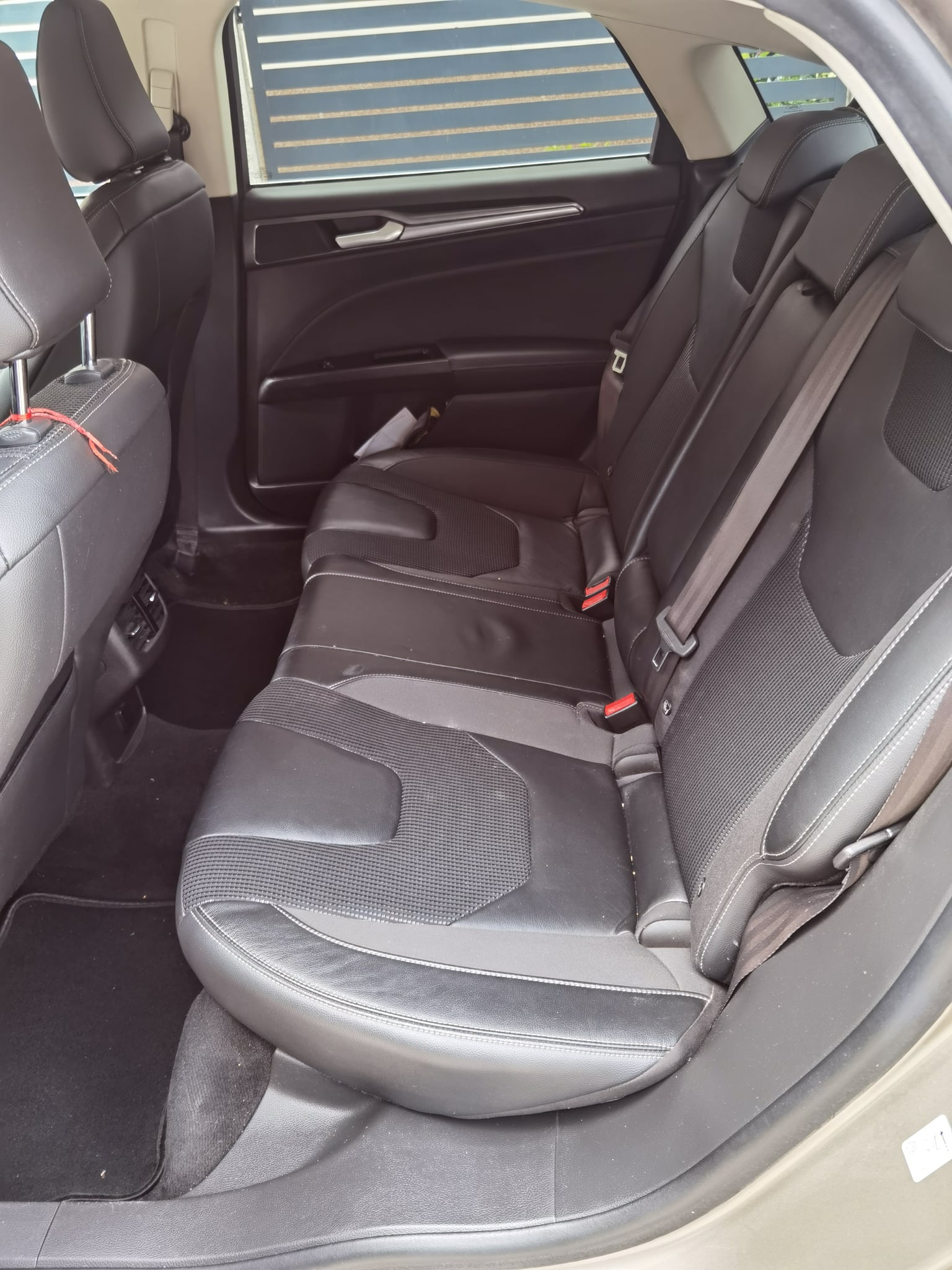 FORD Mondeo 2019 — imagine 7
