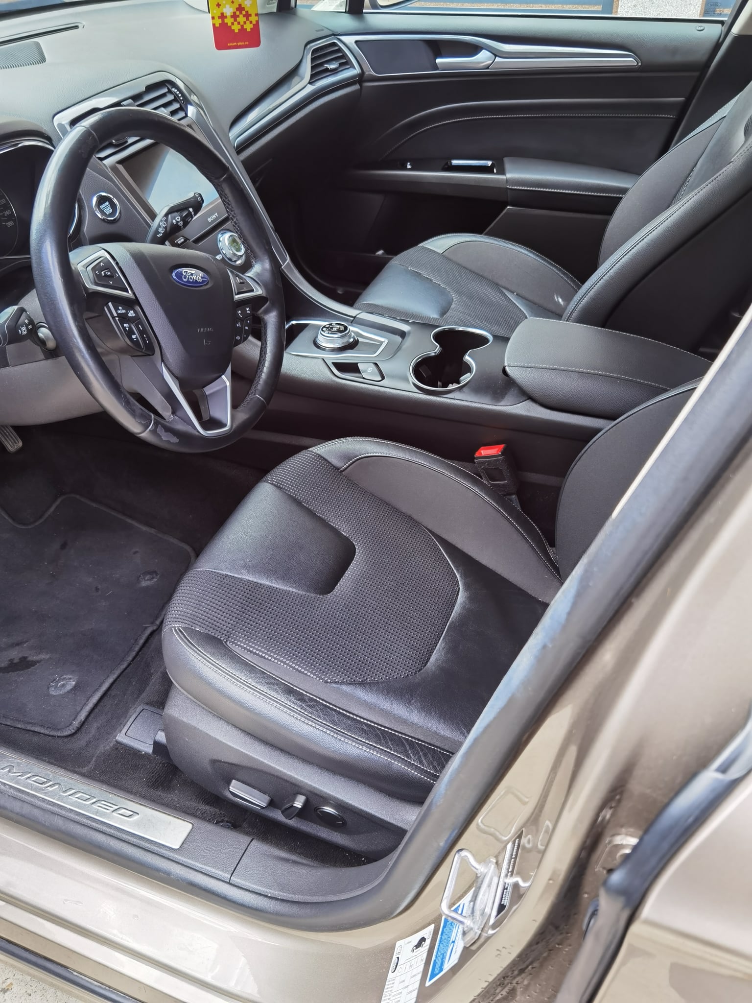 FORD Mondeo 2019 — imagine 6