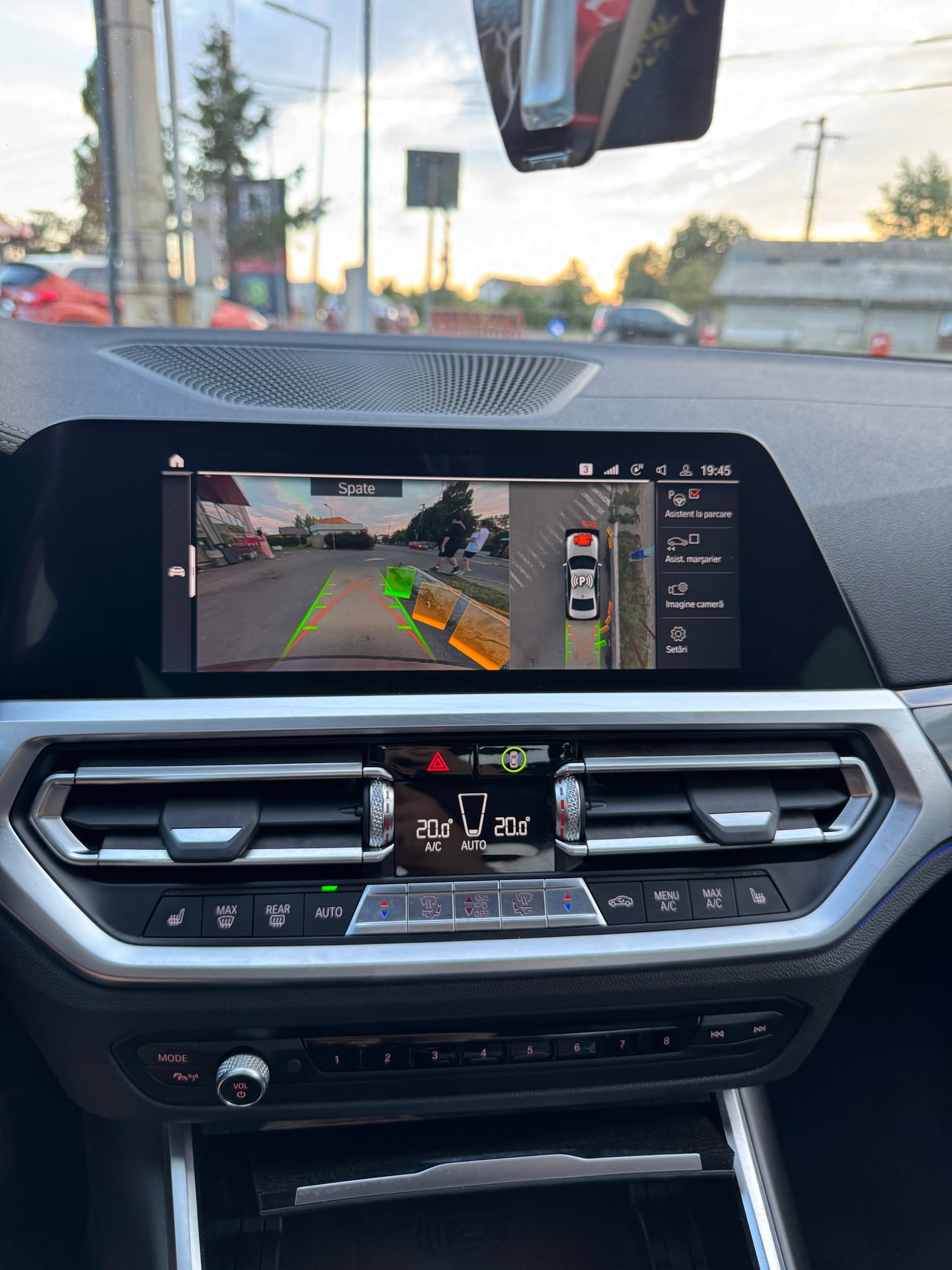 BMW Seria 3 2019 — imagine 9