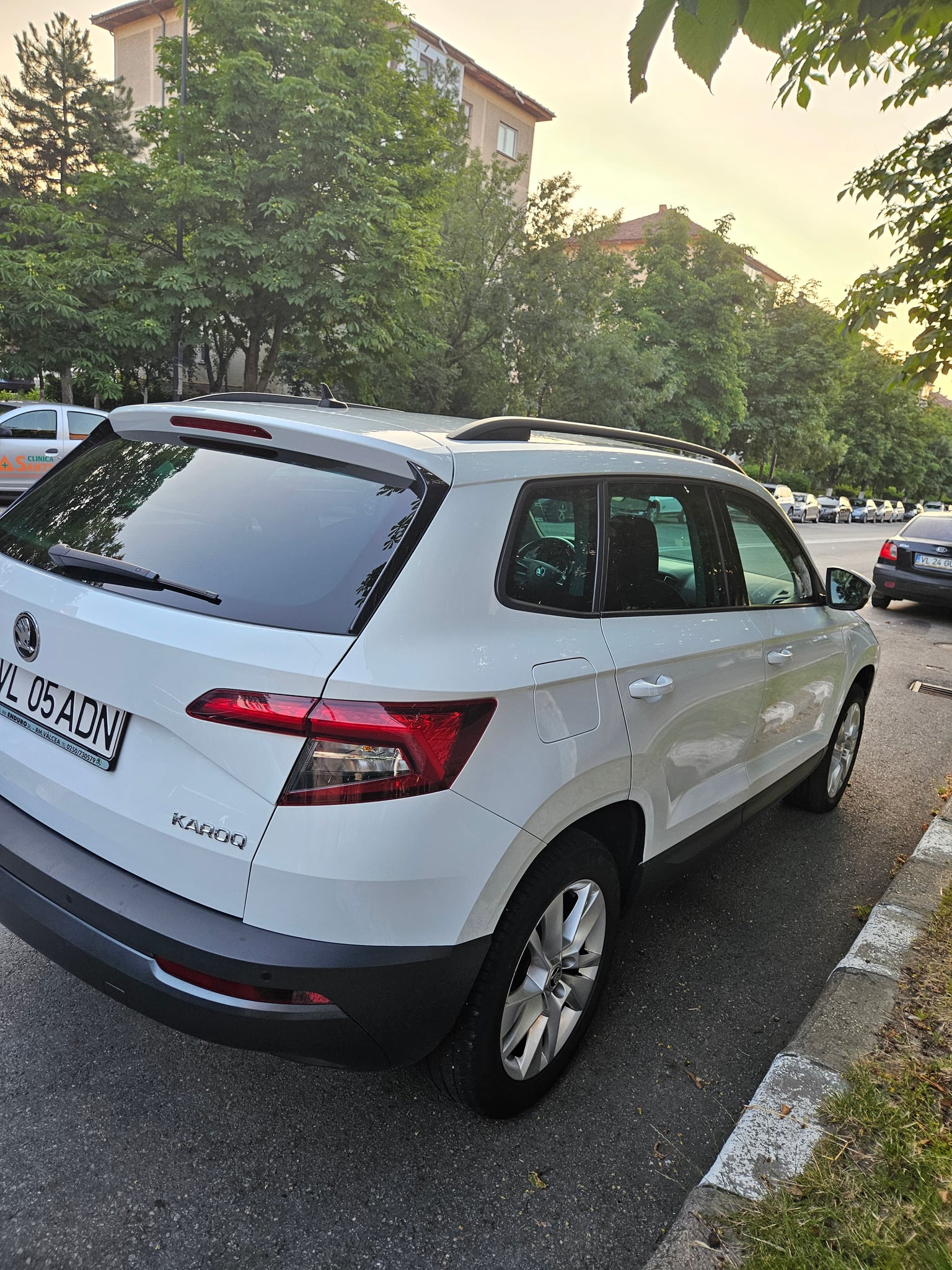 SKODA Karoq 2019 — imagine 4