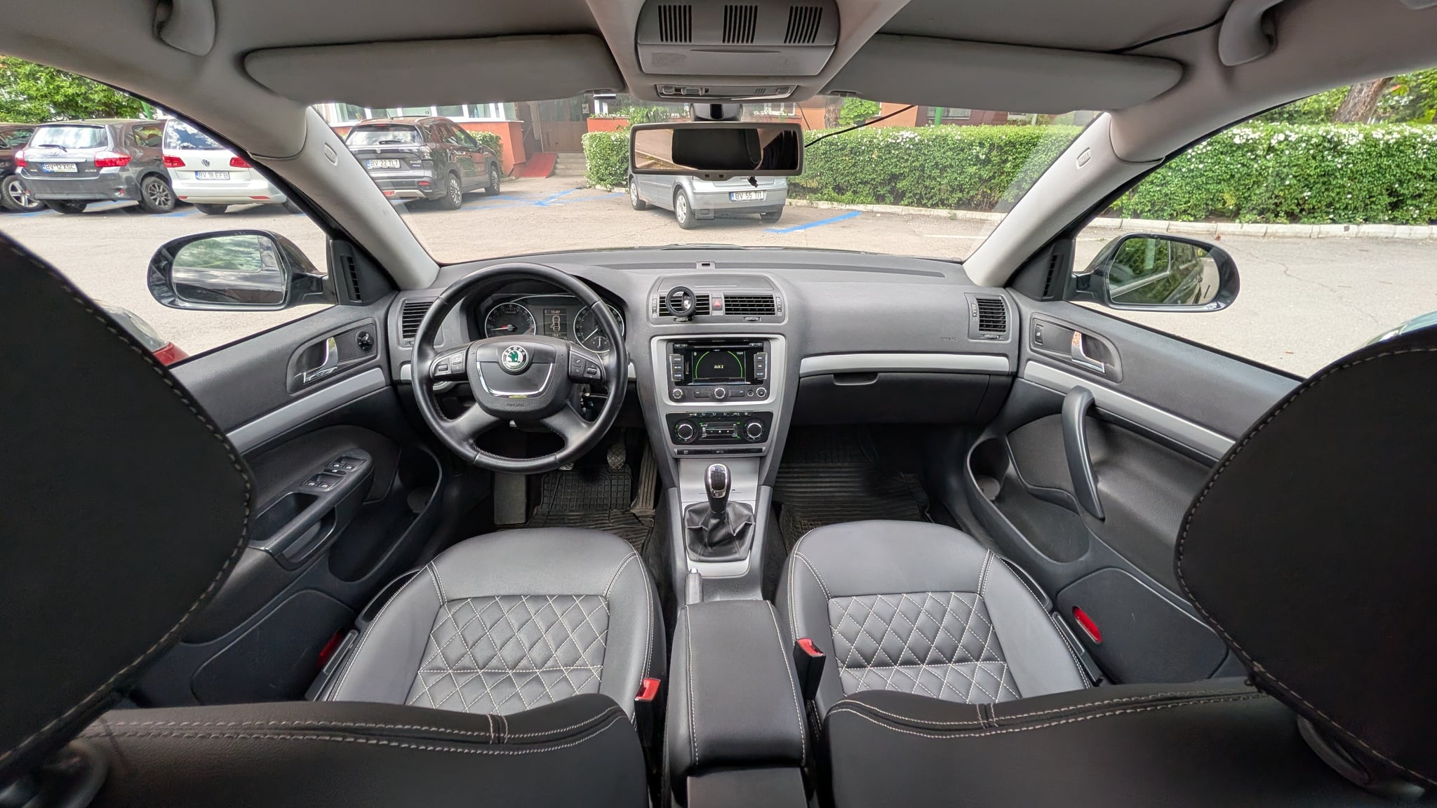 SKODA Octavia 2012 — imagine 38