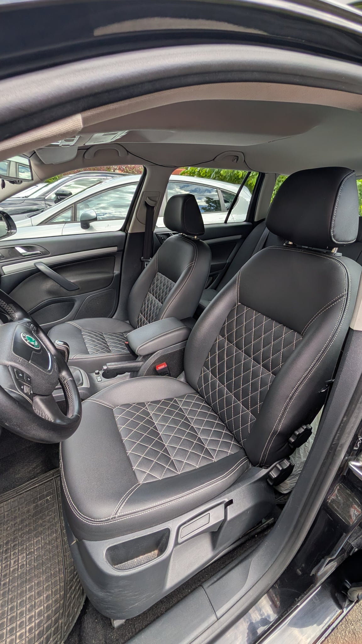 SKODA Octavia 2012 — imagine 25