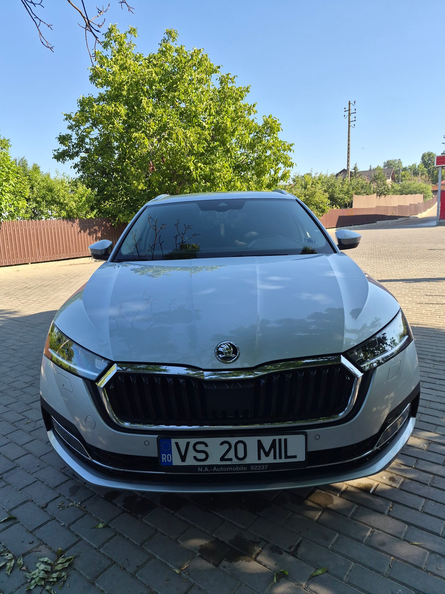 SKODA Octavia 2020 — imagine 1