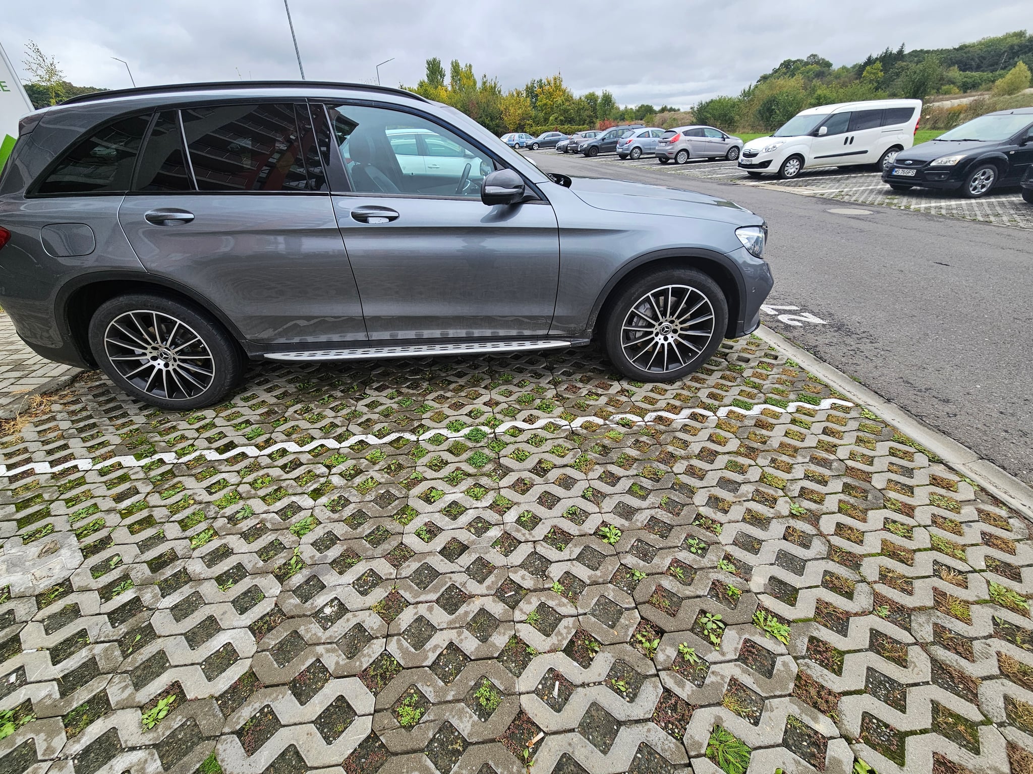 MERCEDES-BENZ GLC 2019 — imagine 3