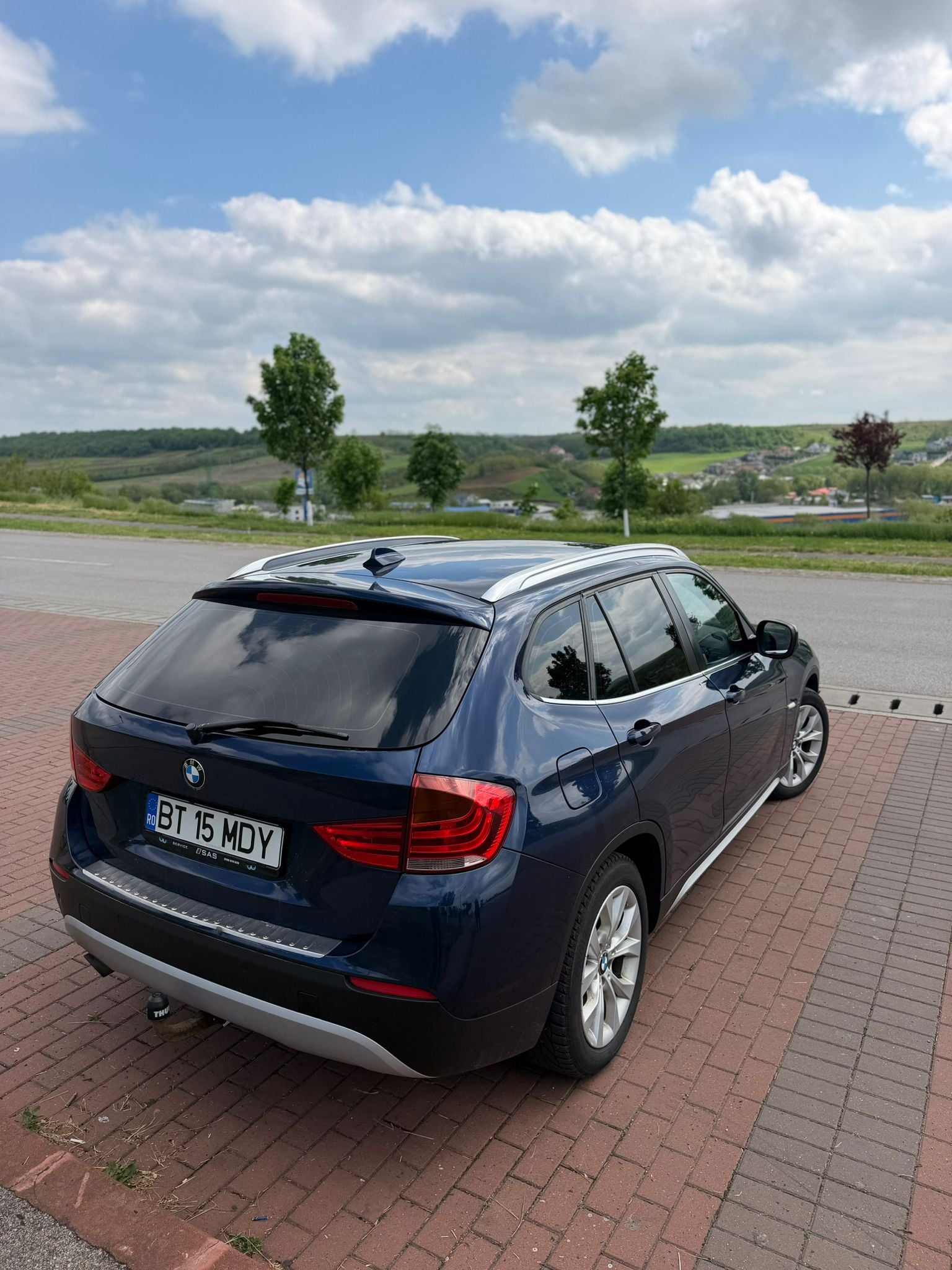 BMW X1 2010 — imagine 2