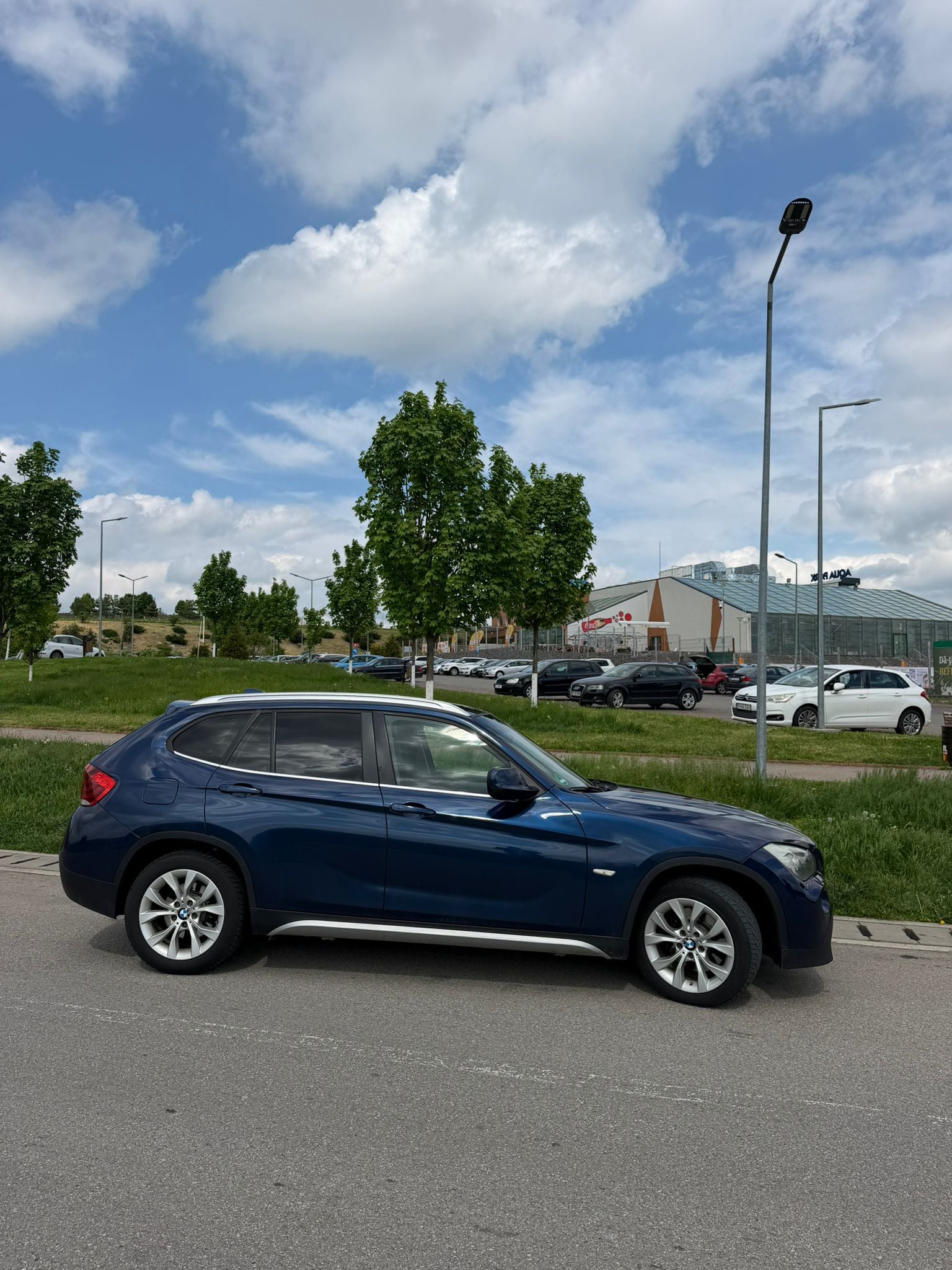 BMW X1 2010 — imagine 8