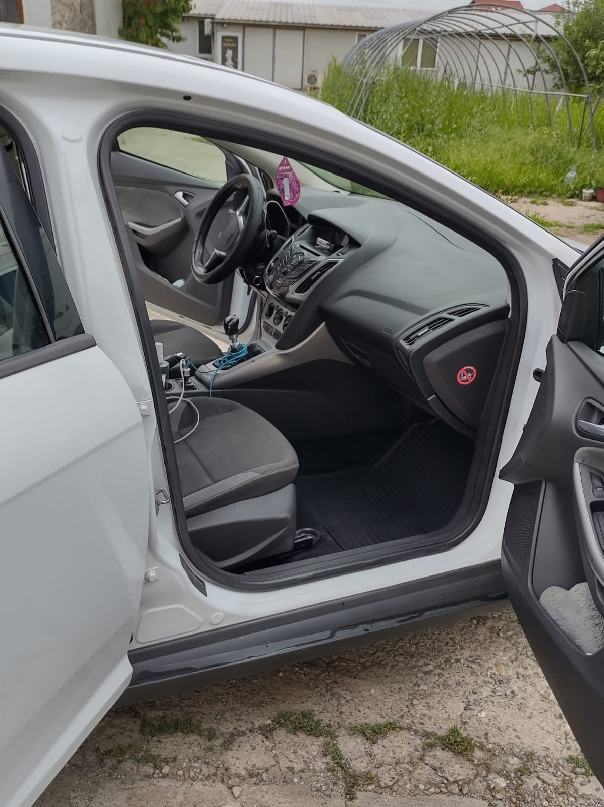 FORD Focus 2012 — imagine 7