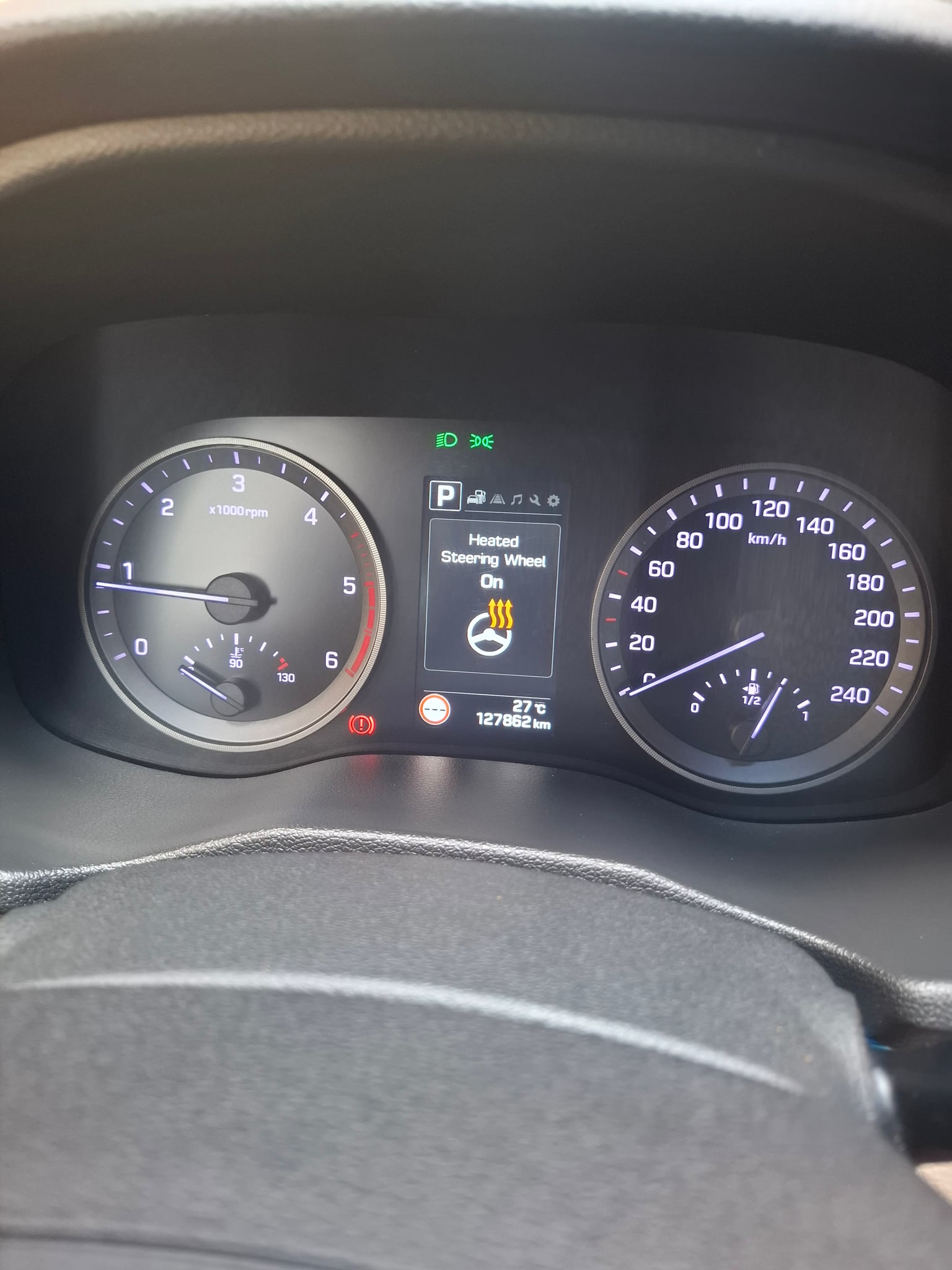 HYUNDAI Tucson 2016 — imagine 17