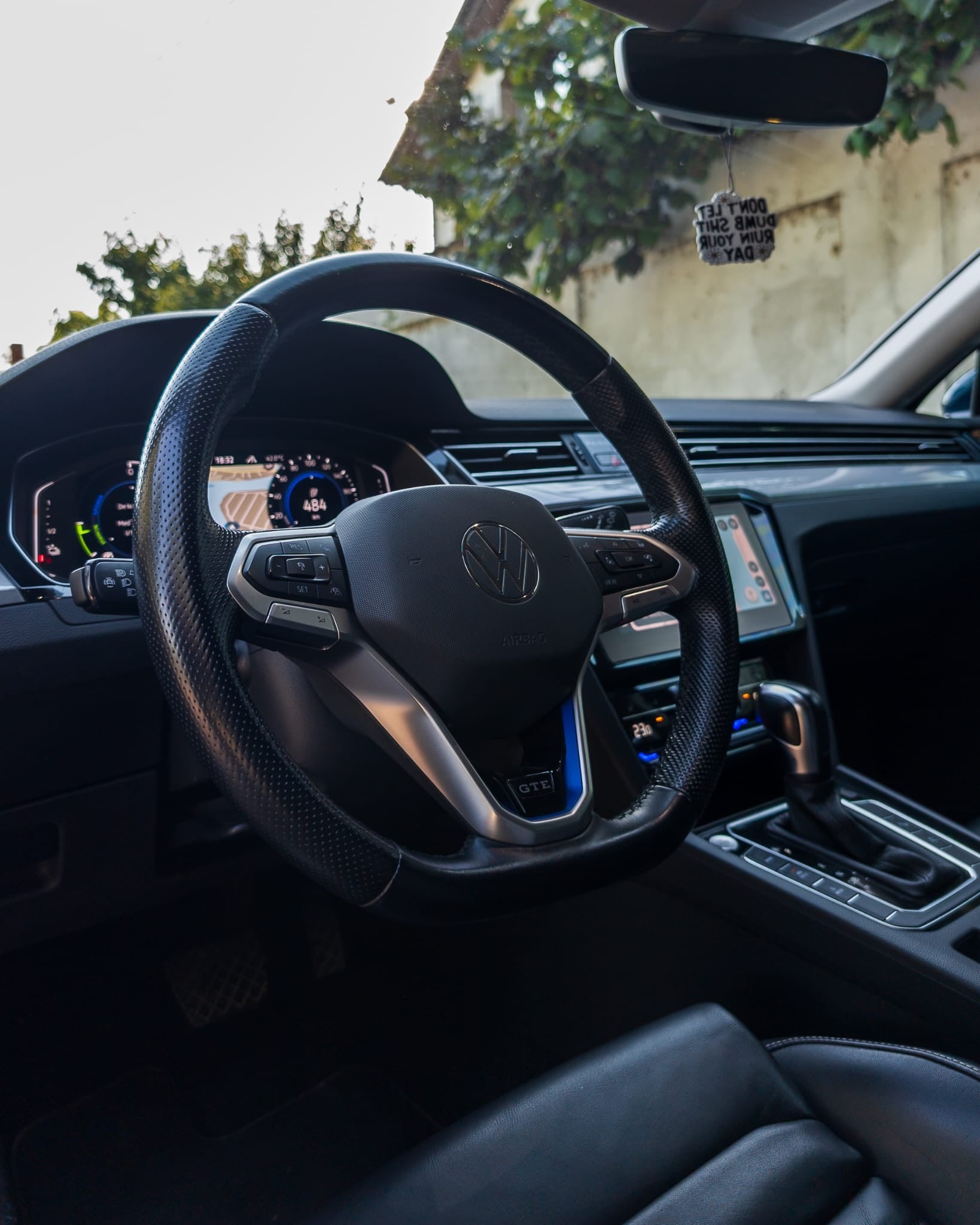 VOLKSWAGEN Passat 2022 — imagine 3