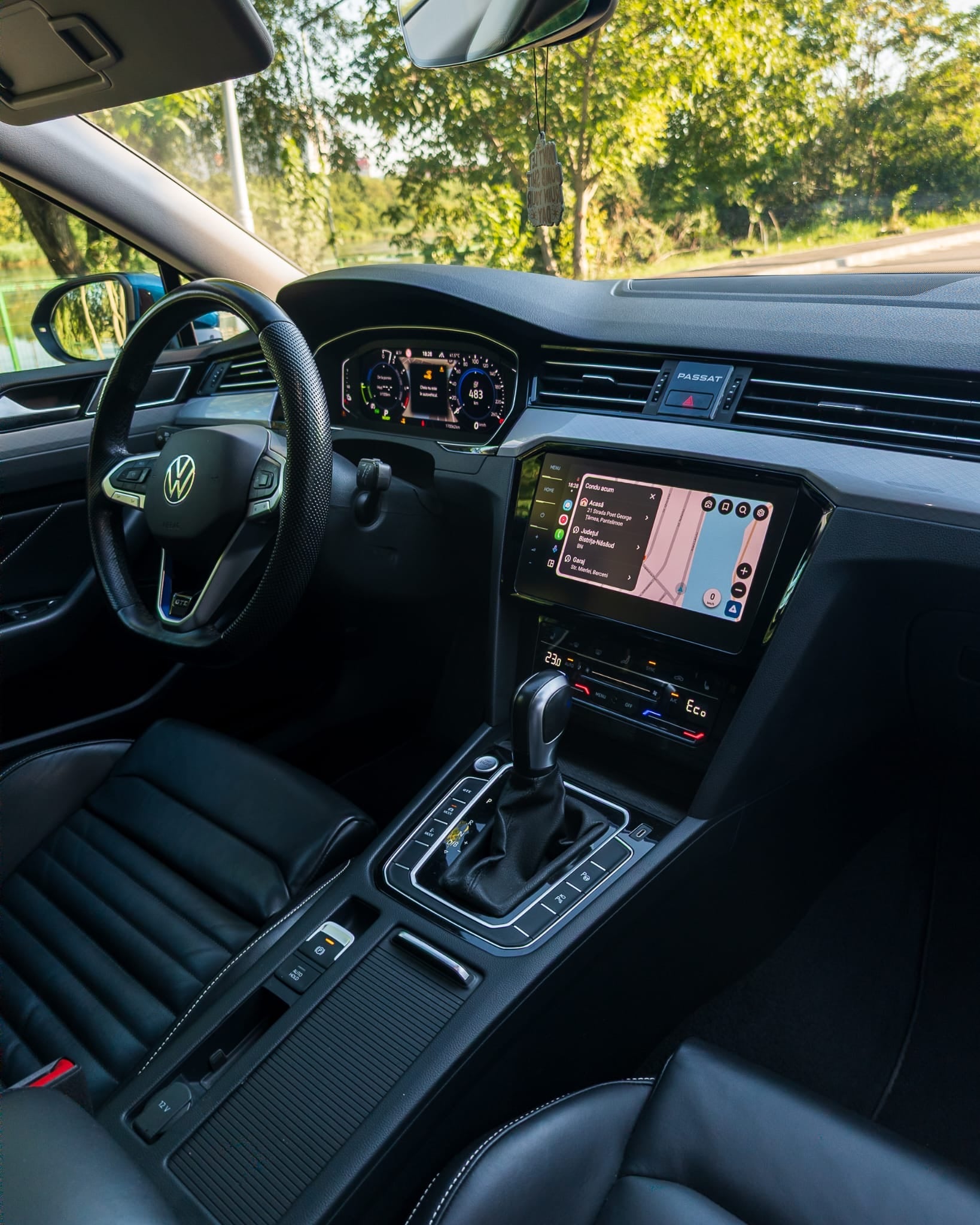 VOLKSWAGEN Passat 2022 — imagine 2