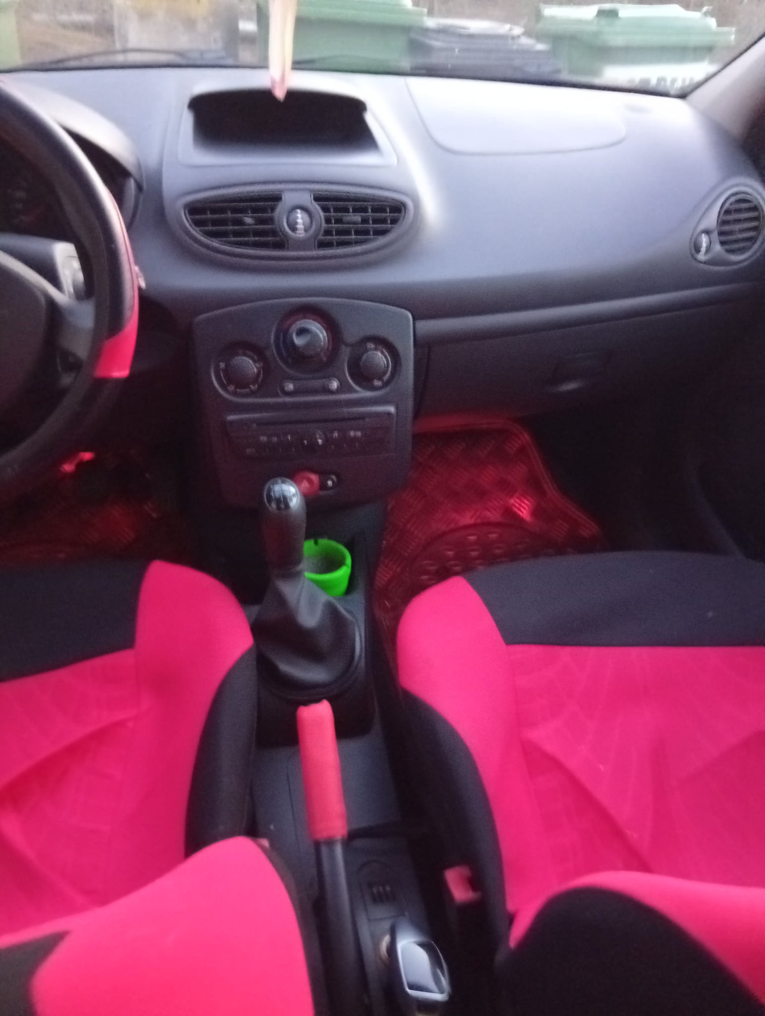 RENAULT Clio 2009 — imagine 3