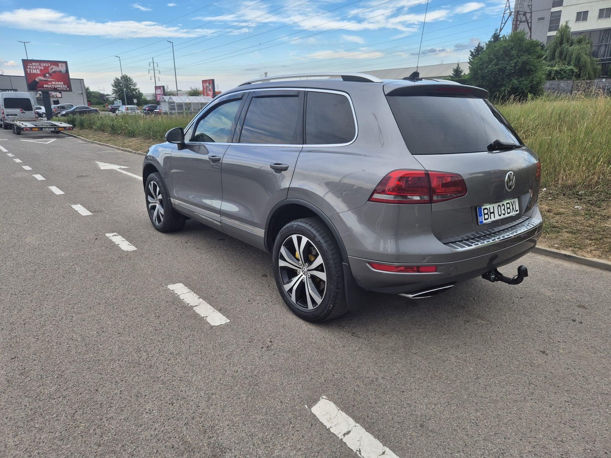 VOLKSWAGEN Touareg 2011 — imagine 4