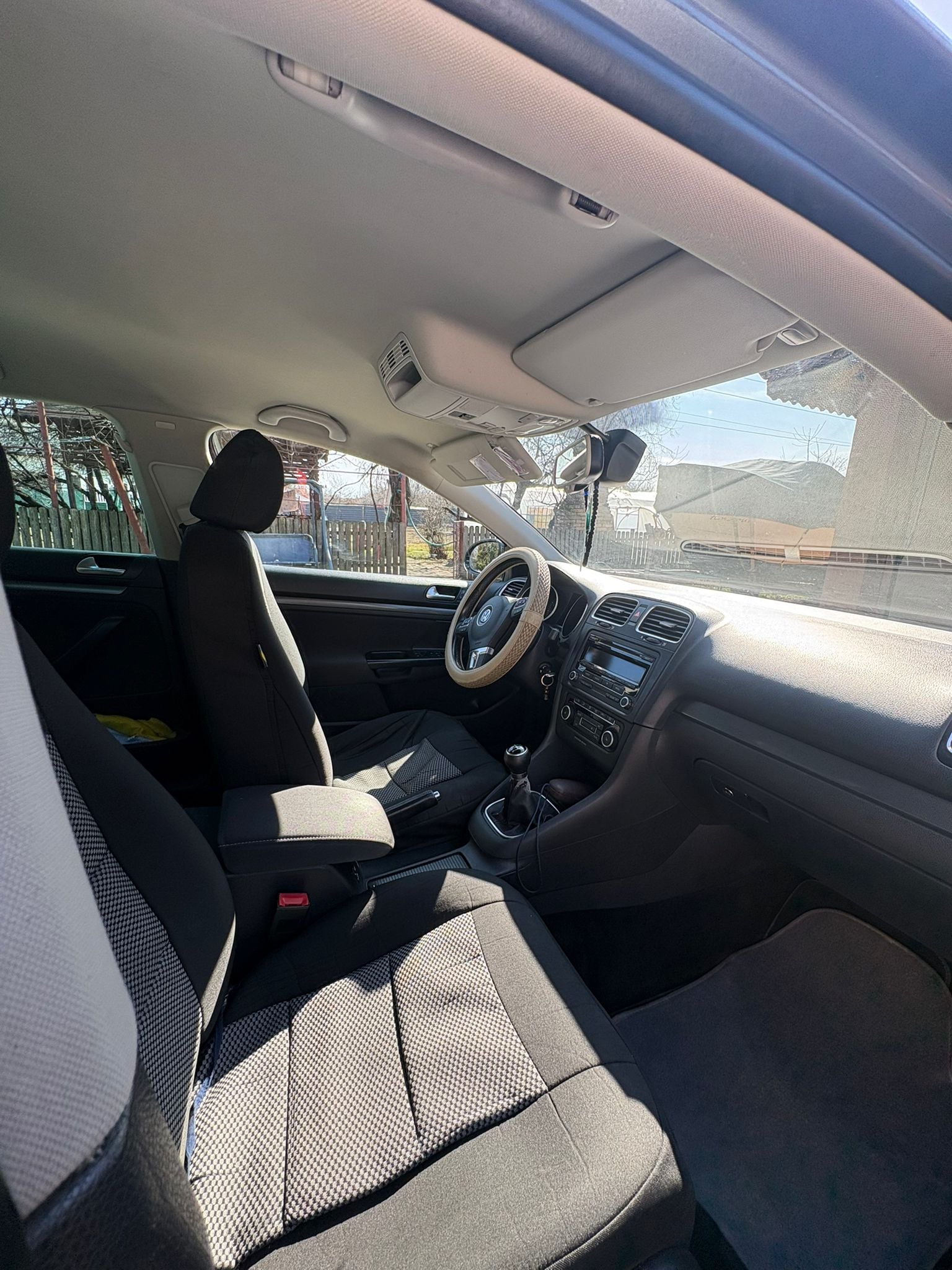 VOLKSWAGEN Golf 2012 — imagine 6