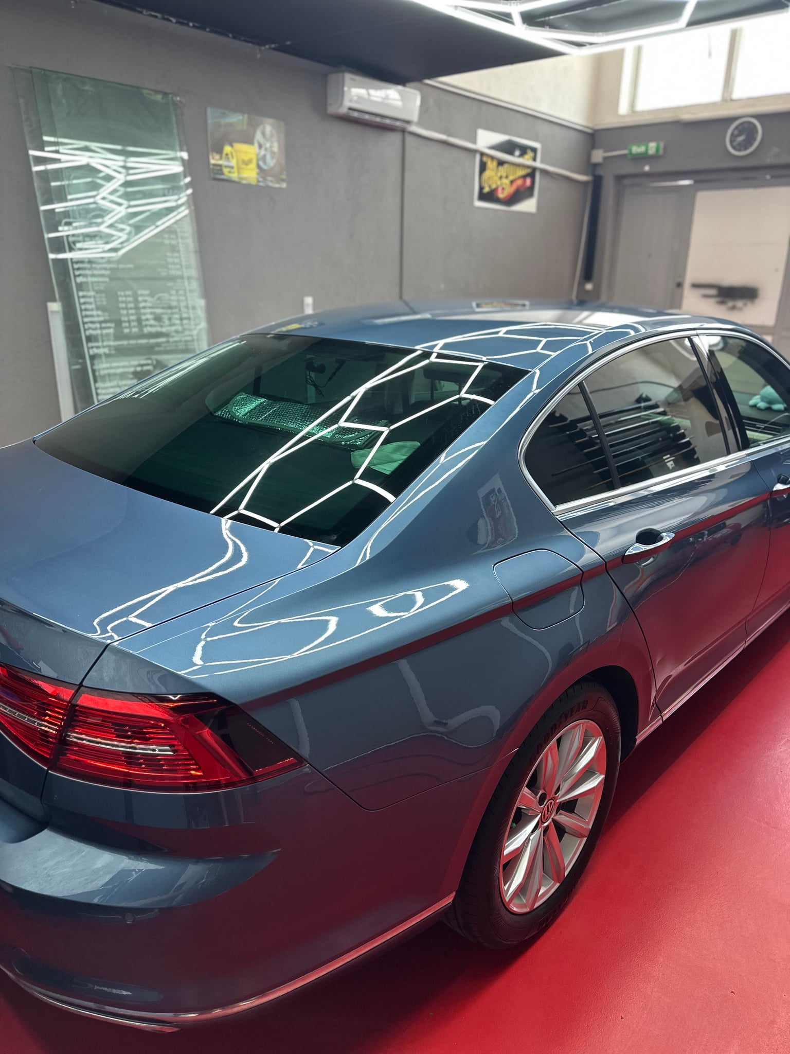 VOLKSWAGEN Passat 2018 — imagine 3