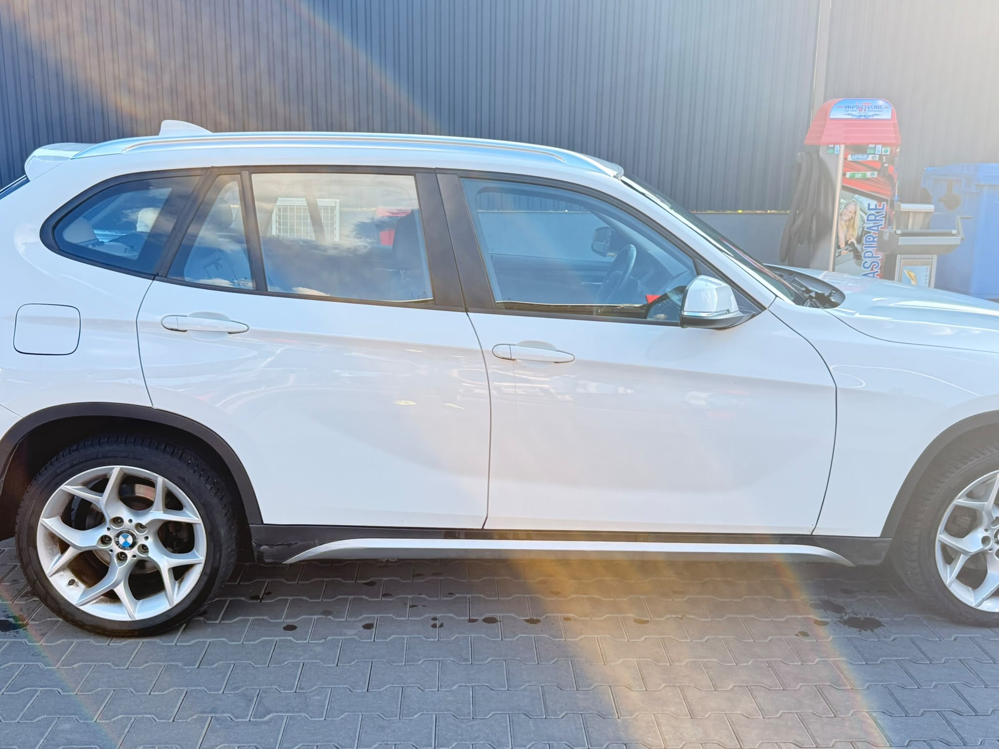 BMW X1 2014 — imagine 7
