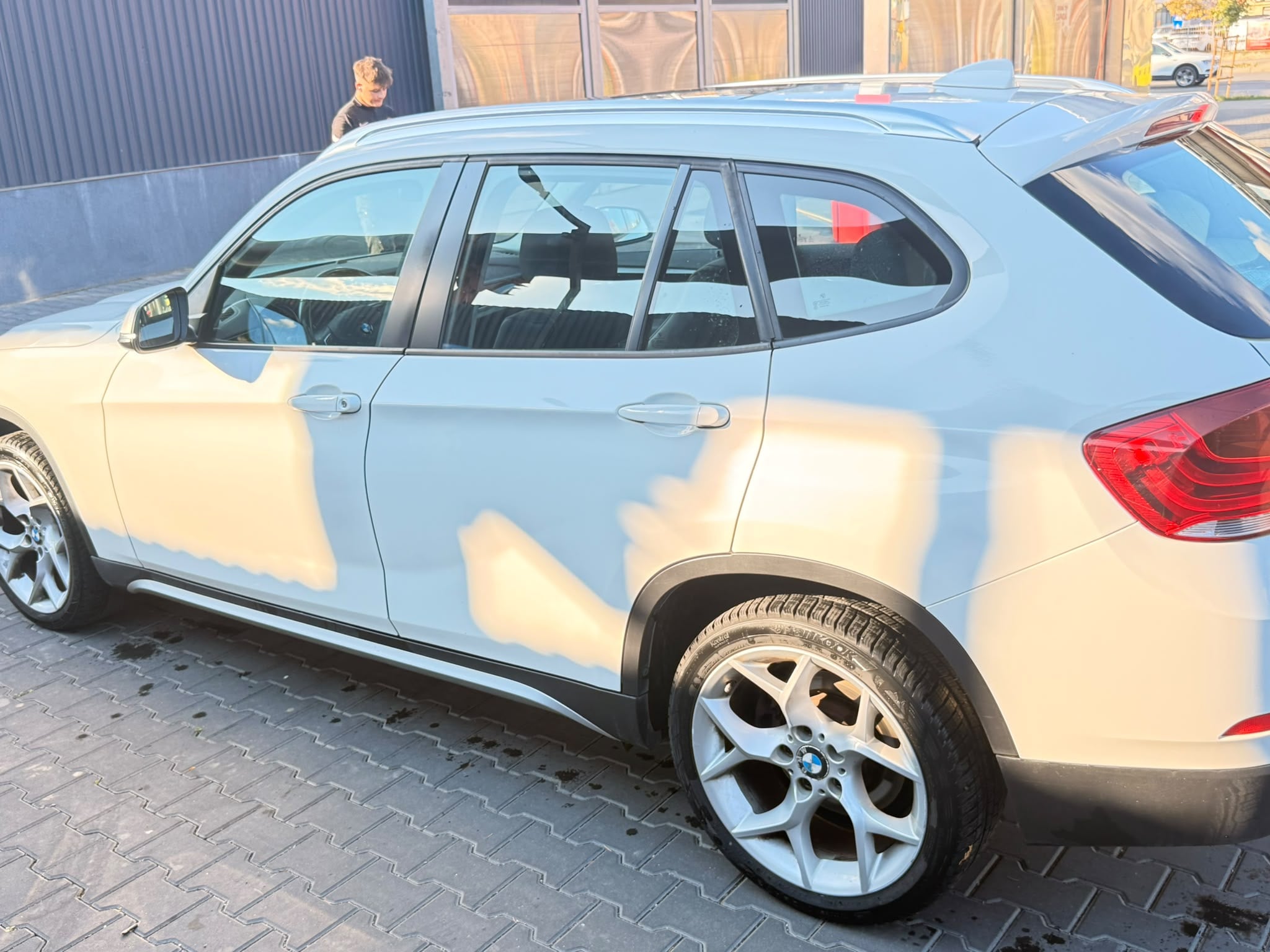 BMW X1 2014 — imagine 8