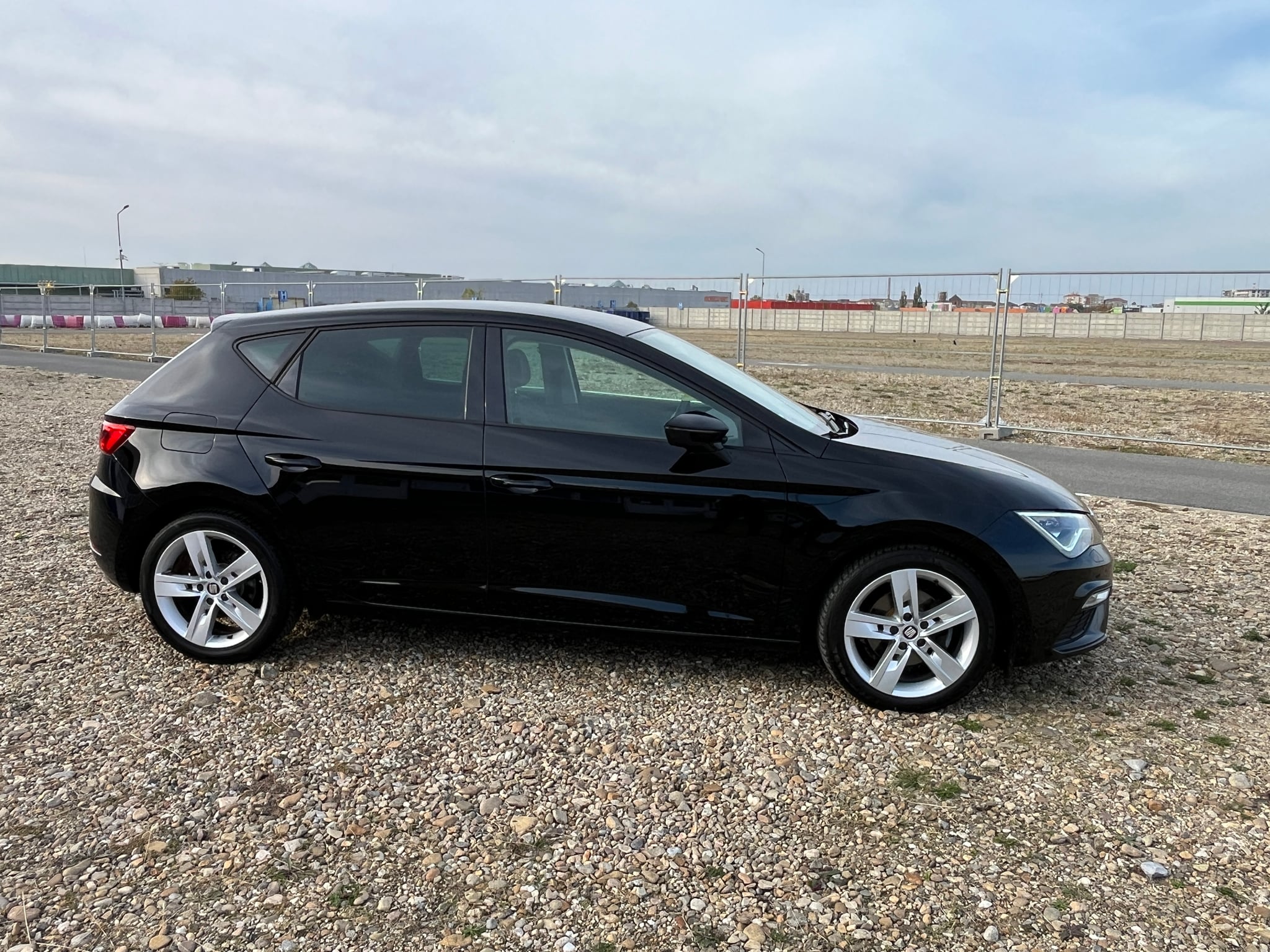 SEAT Leon 2019 — imagine 19