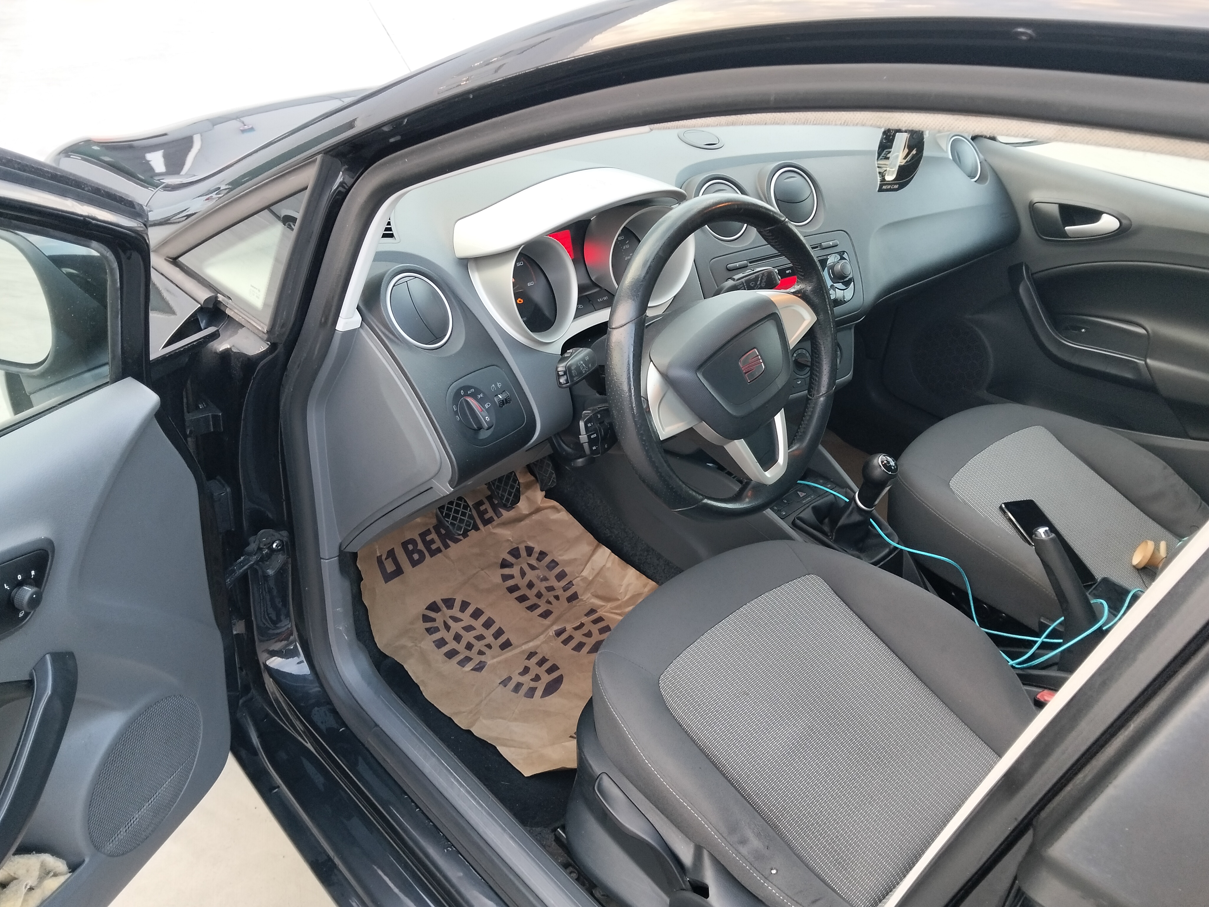 Seat Ibiza 2011 - 12