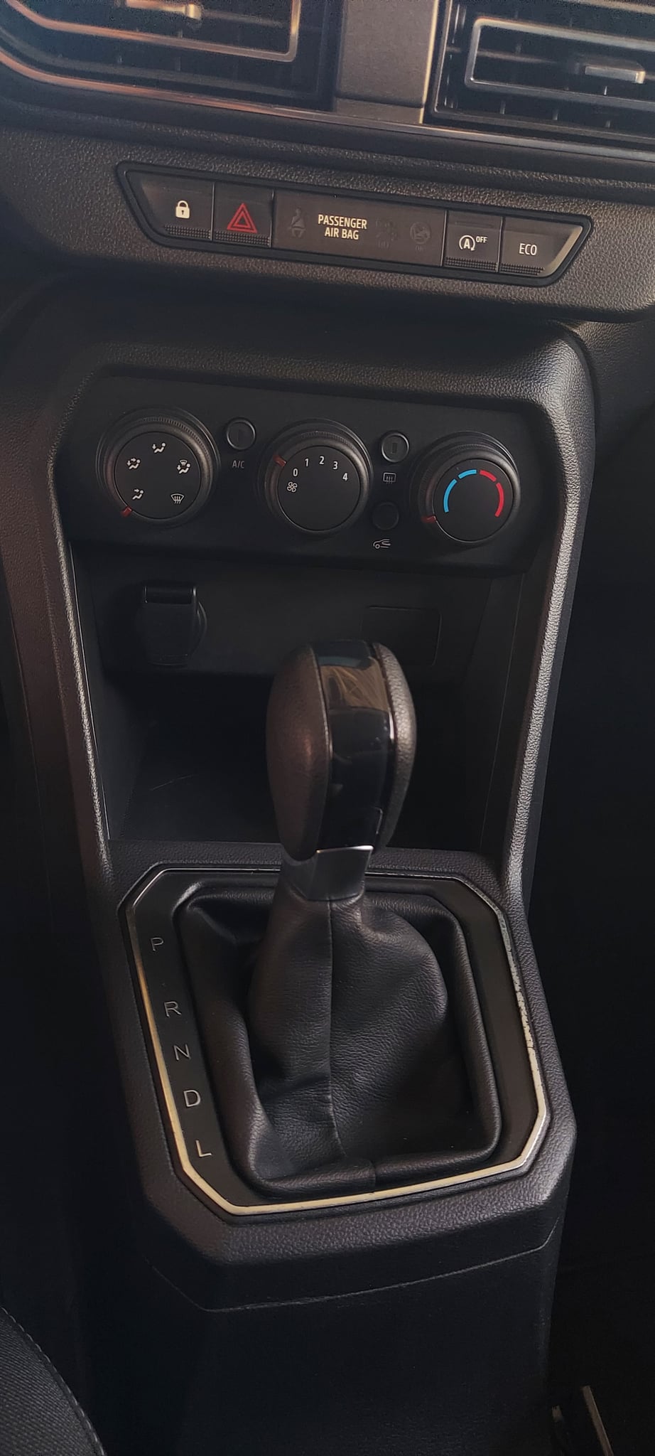 DACIA Logan 2021 — imagine 12