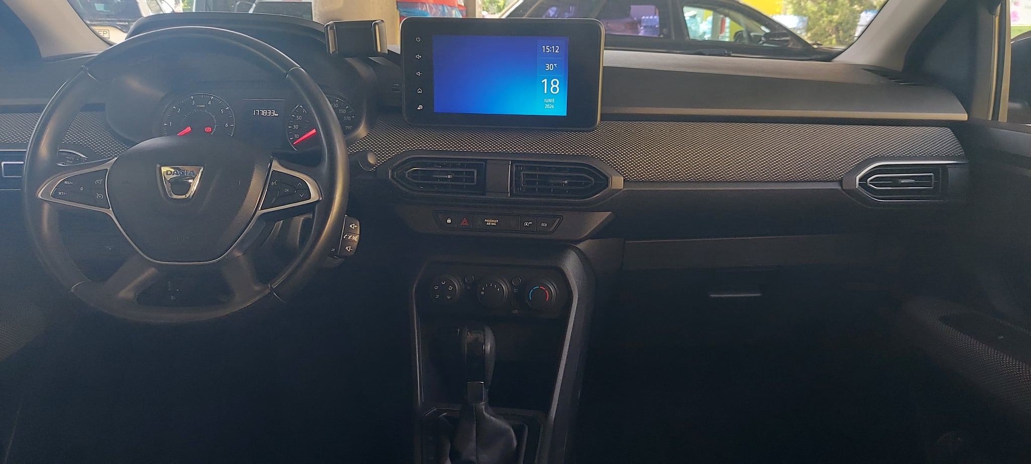 DACIA Logan 2021 — imagine 11