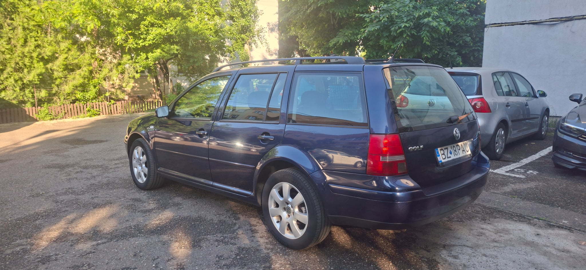 VOLKSWAGEN Golf 2004 — imagine 4