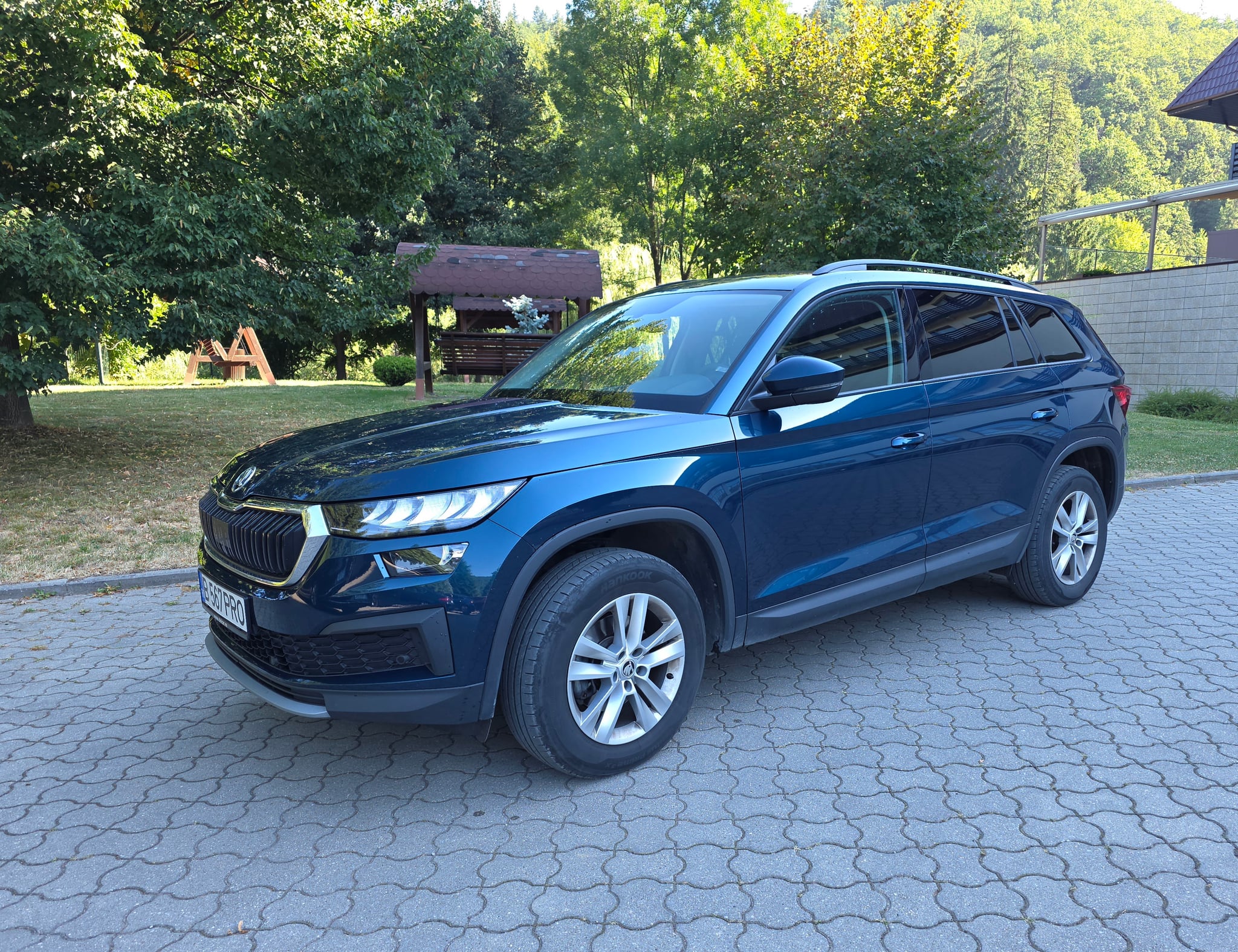 SKODA Kodiaq 2023 — imagine 4
