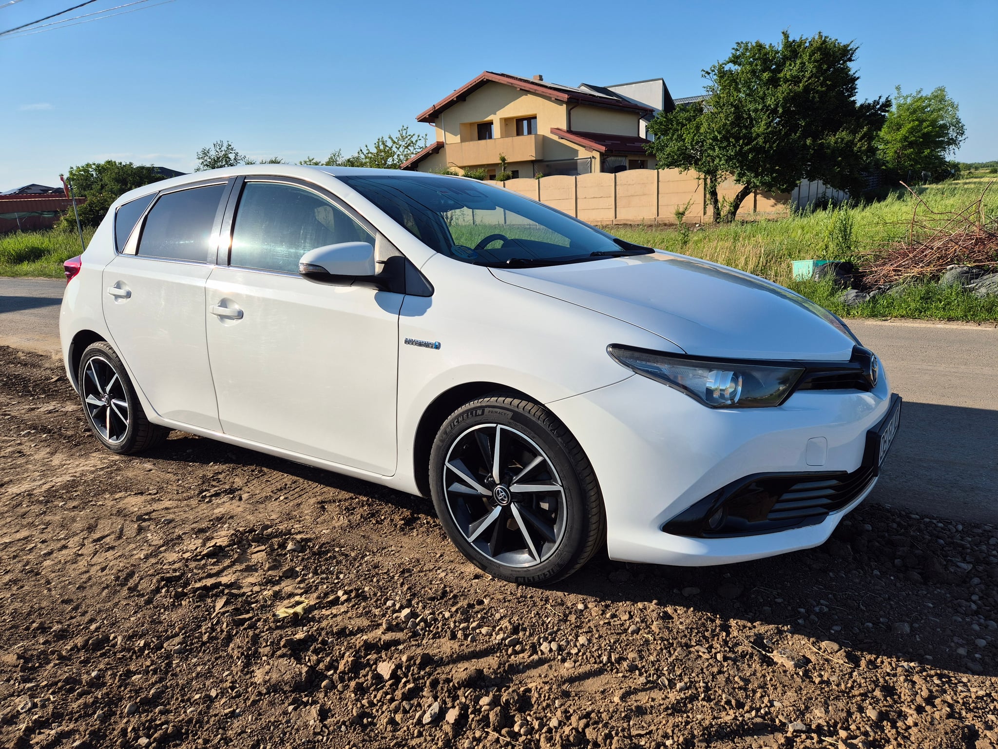 TOYOTA Auris 2018 — imagine 2