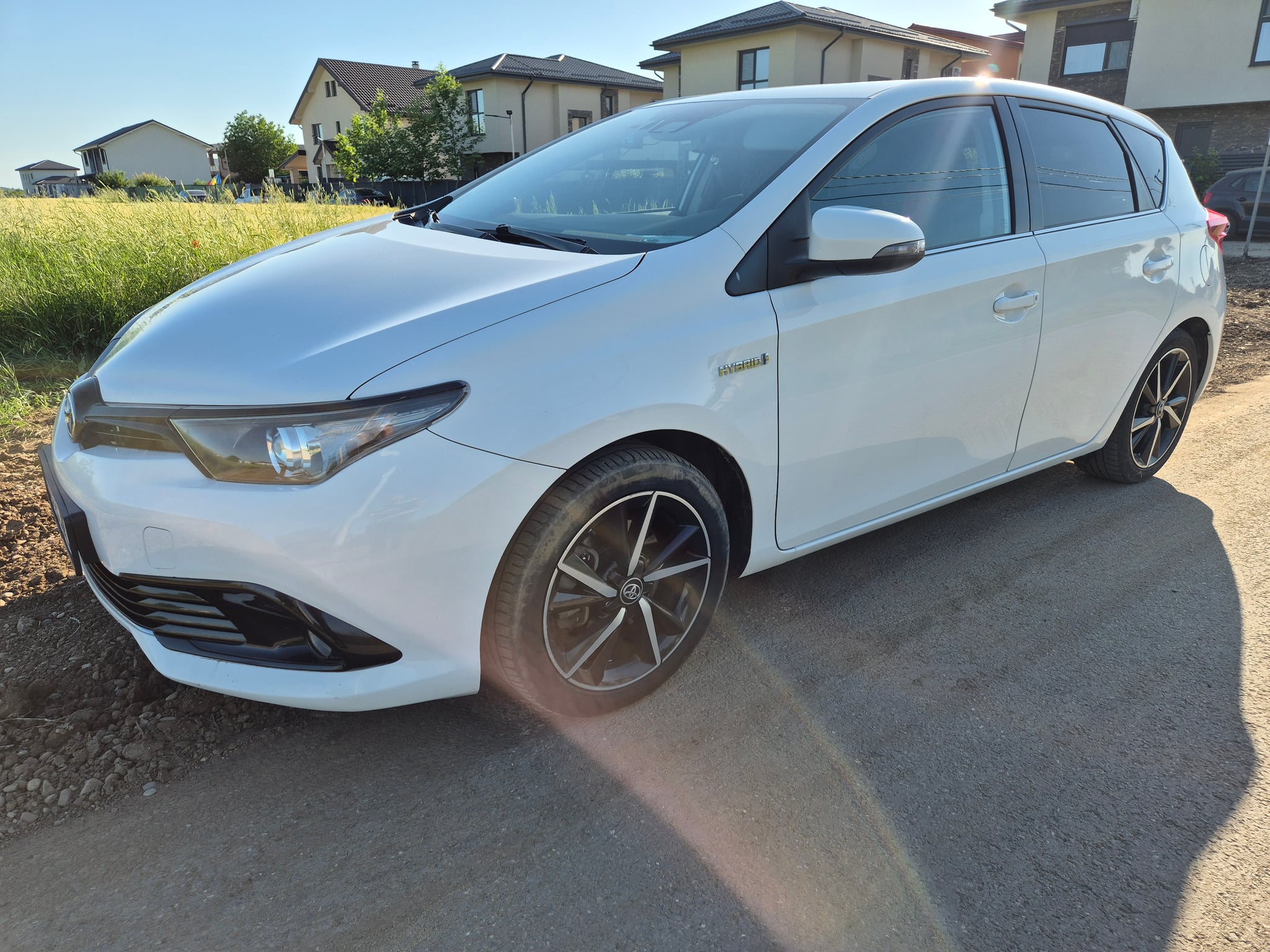 TOYOTA Auris 2018 — imagine 4