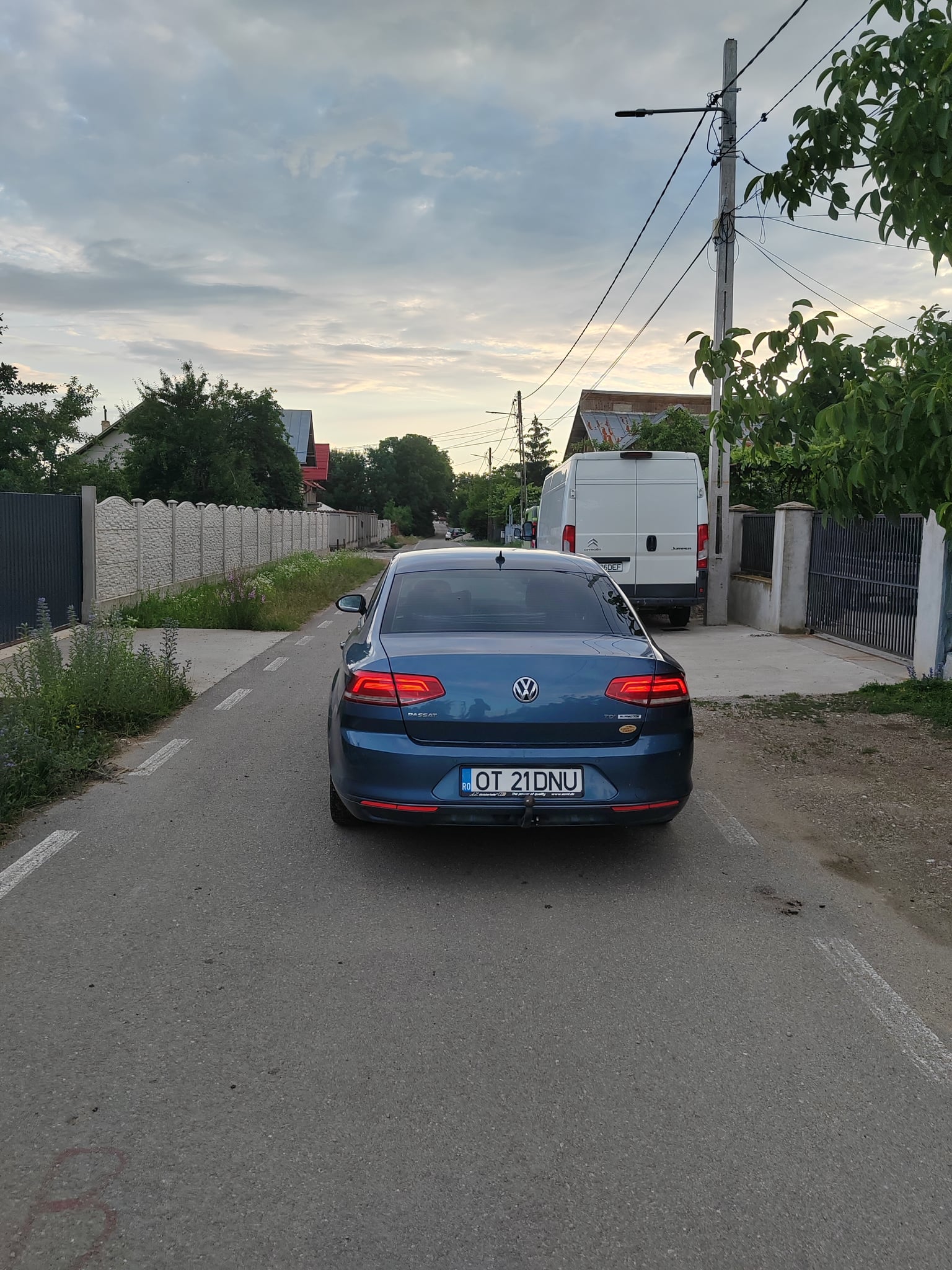 VOLKSWAGEN Passat 2016 — imagine 3