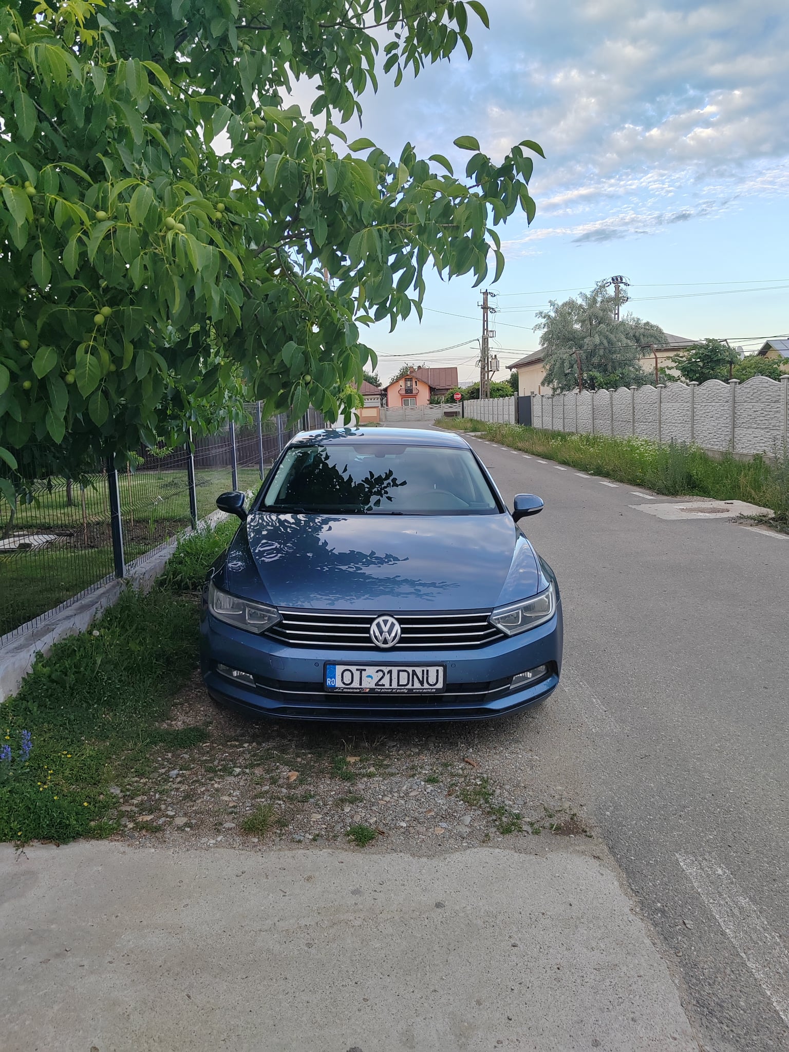 VOLKSWAGEN Passat 2016 — imagine 2