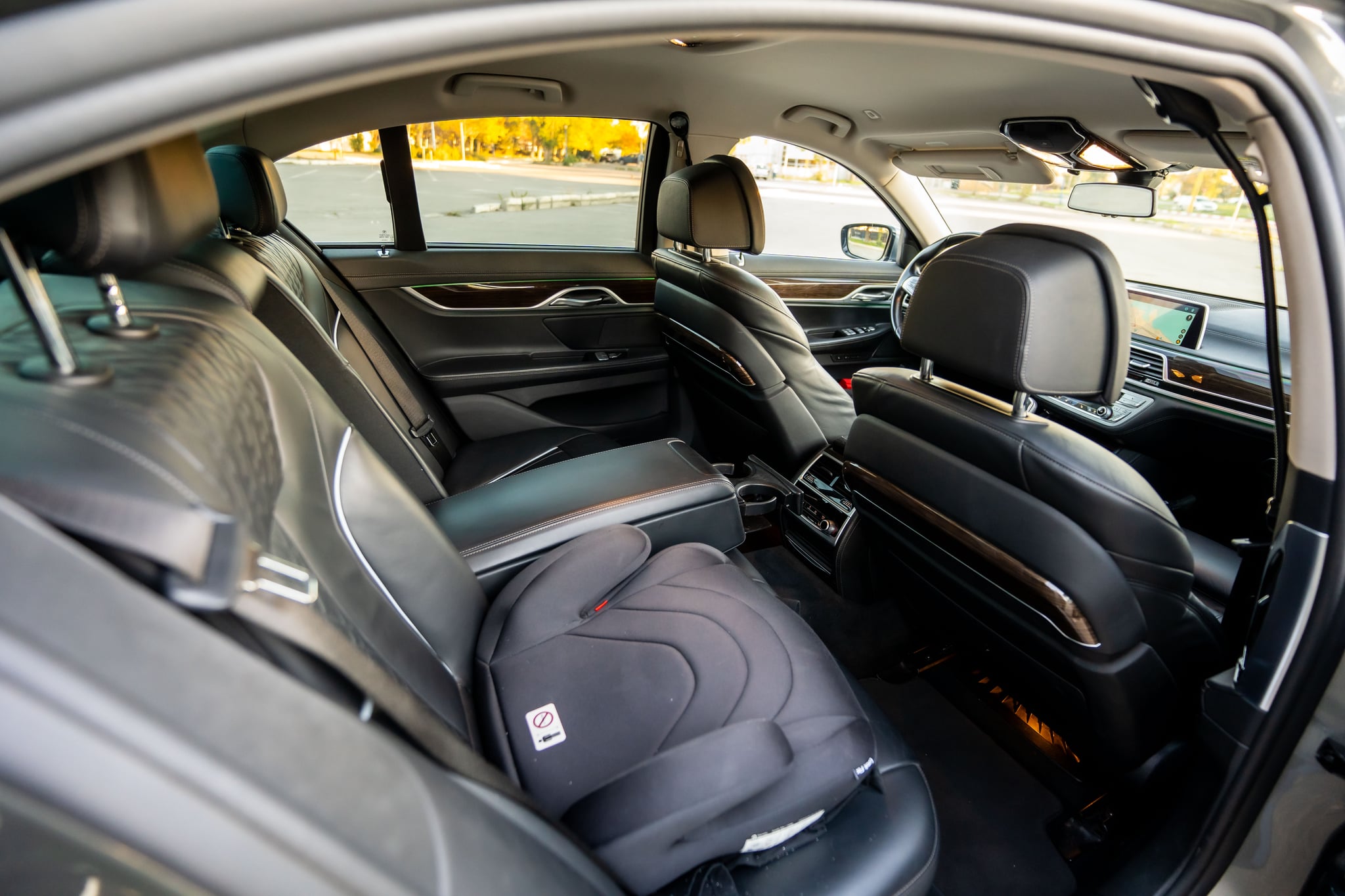 BMW Seria 7 2018 — imagine 15