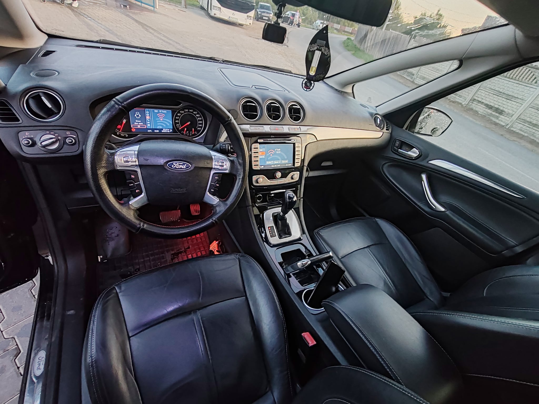 FORD S-MAX 2010 — imagine 12