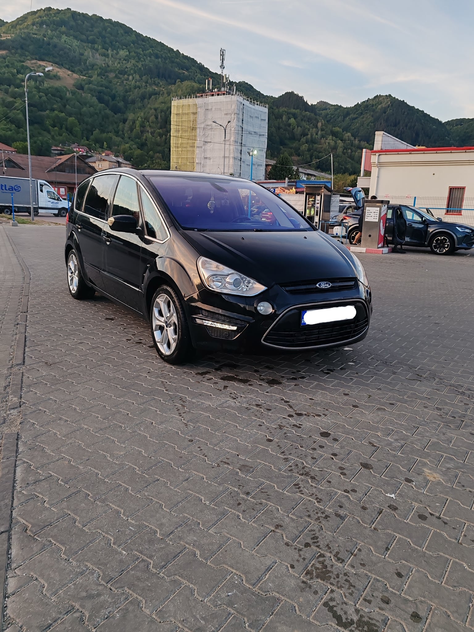 FORD S-MAX 2010 — imagine 4