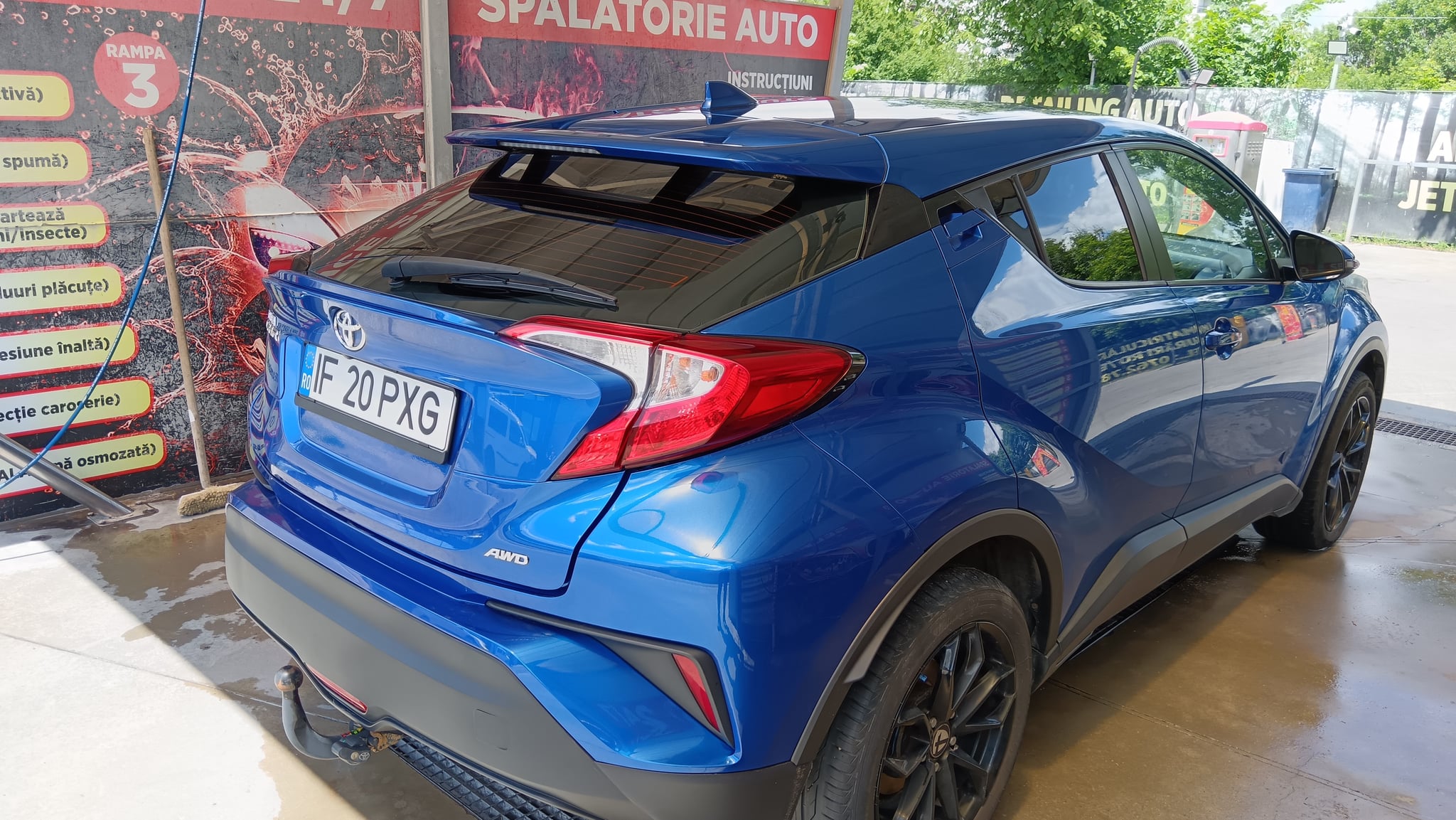 TOYOTA C-HR 2017 — imagine 10