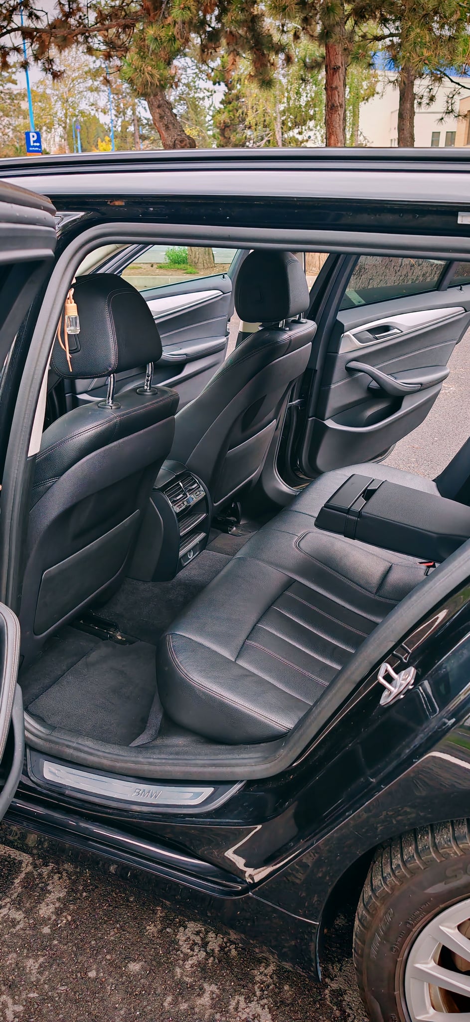 BMW Seria 5 2019 — imagine 11