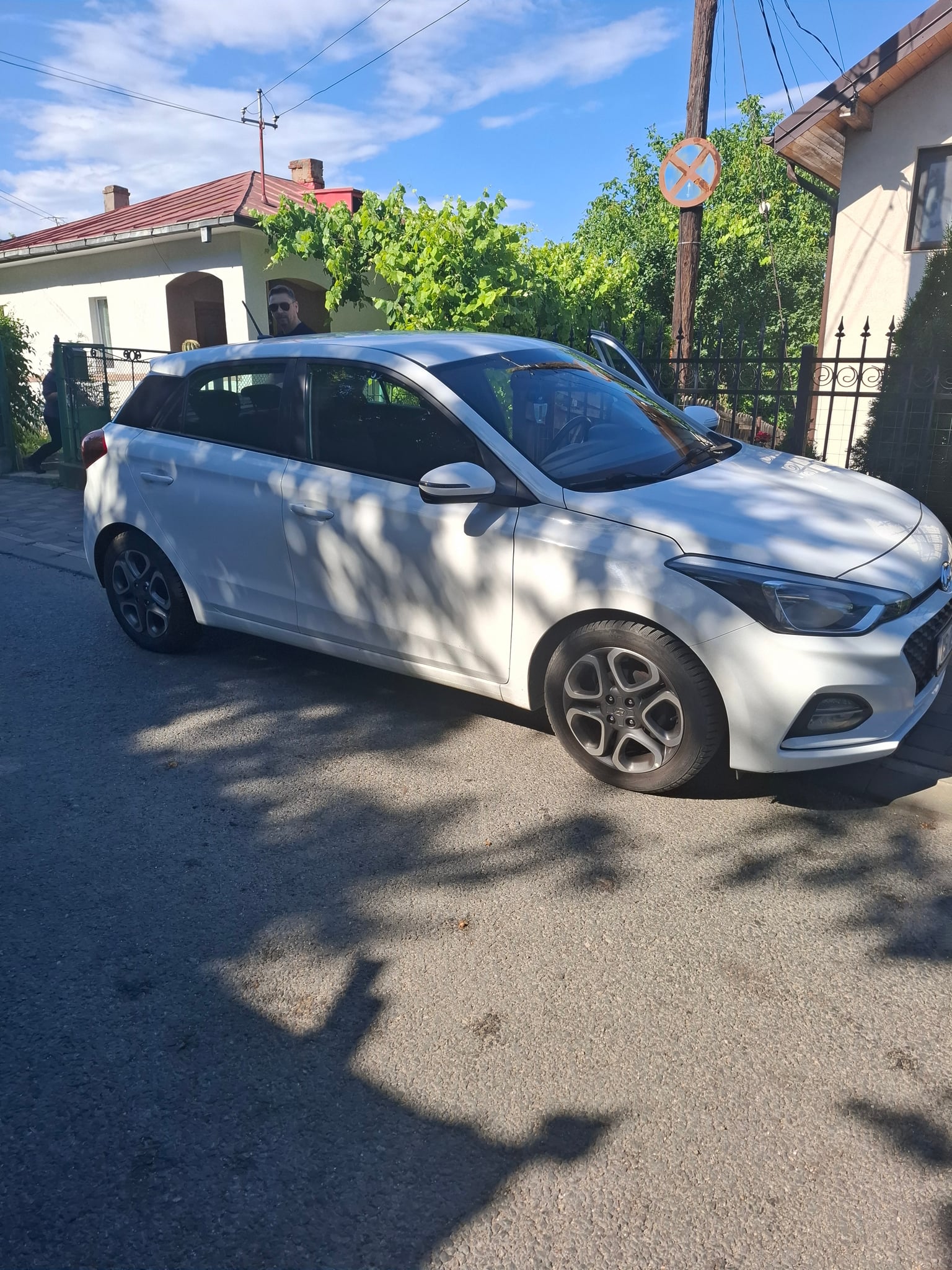 HYUNDAI i20 2020 — imagine 3