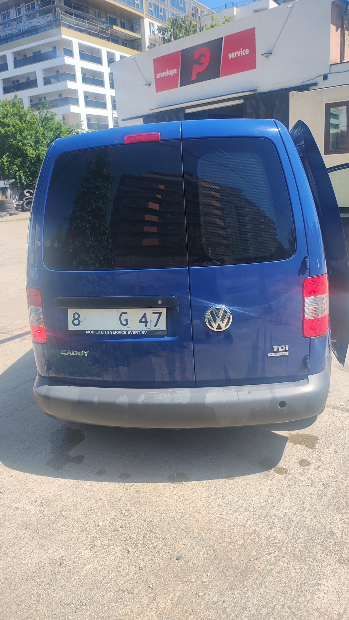 VOLKSWAGEN Caddy 2012 — imagine 2