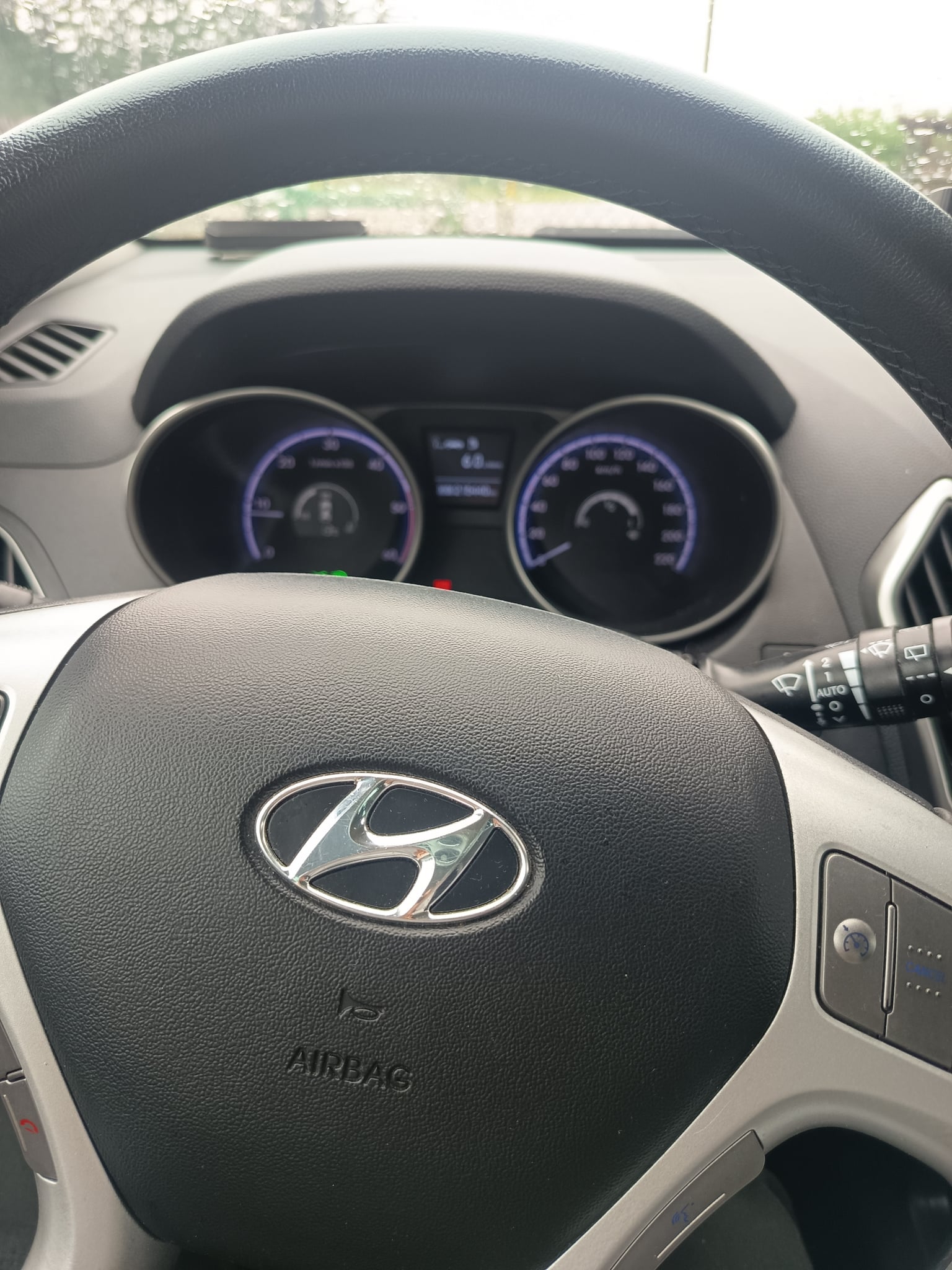 HYUNDAI ix35 2011 — imagine 7