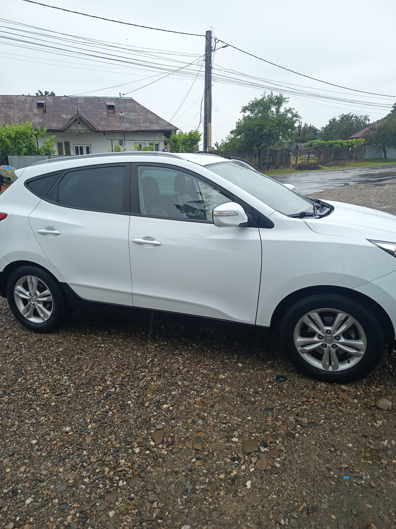 HYUNDAI ix35 2011 — imagine 2
