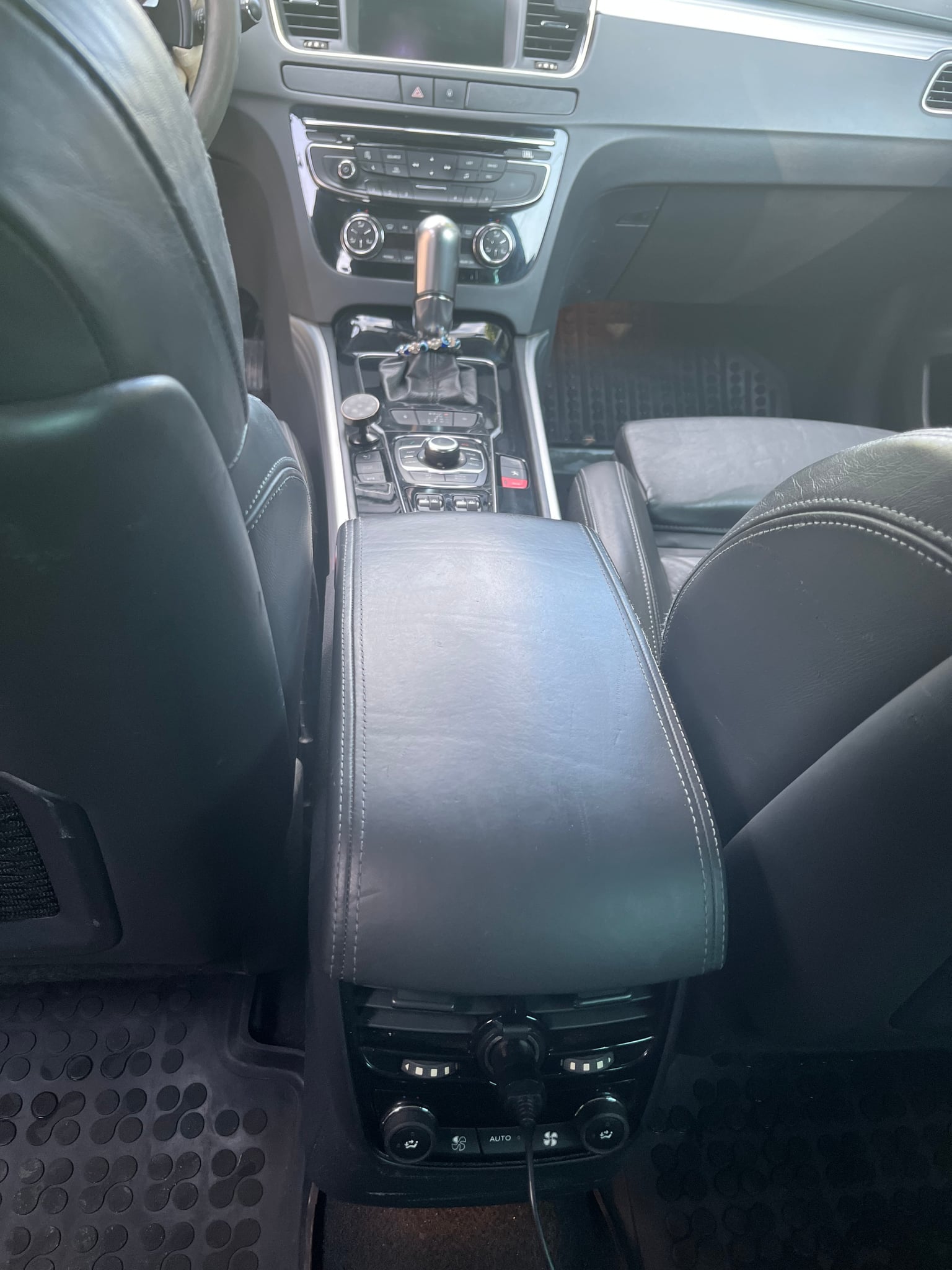 PEUGEOT 508 2011 — imagine 6