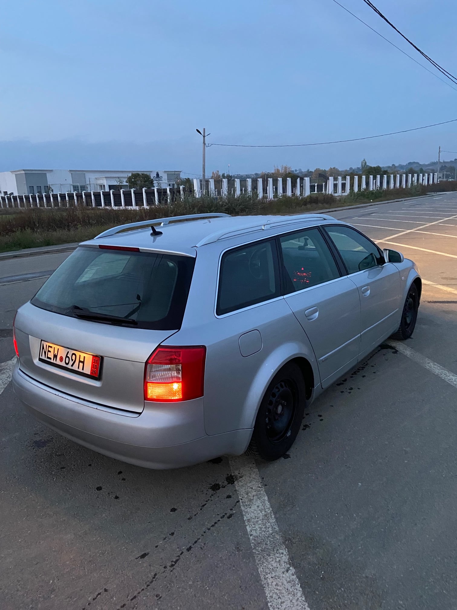 AUDI A4 2004 — imagine 3