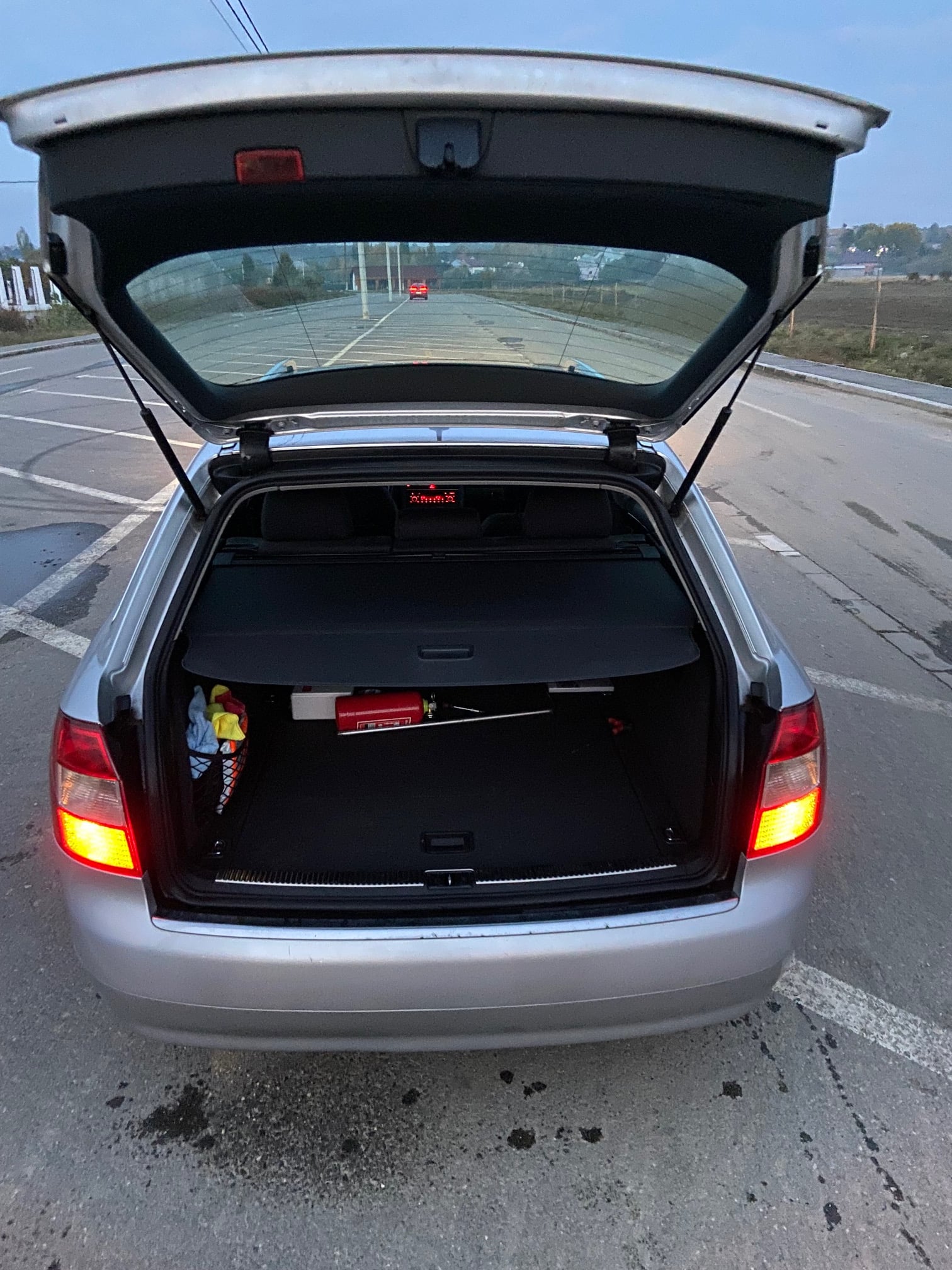 AUDI A4 2004 — imagine 6