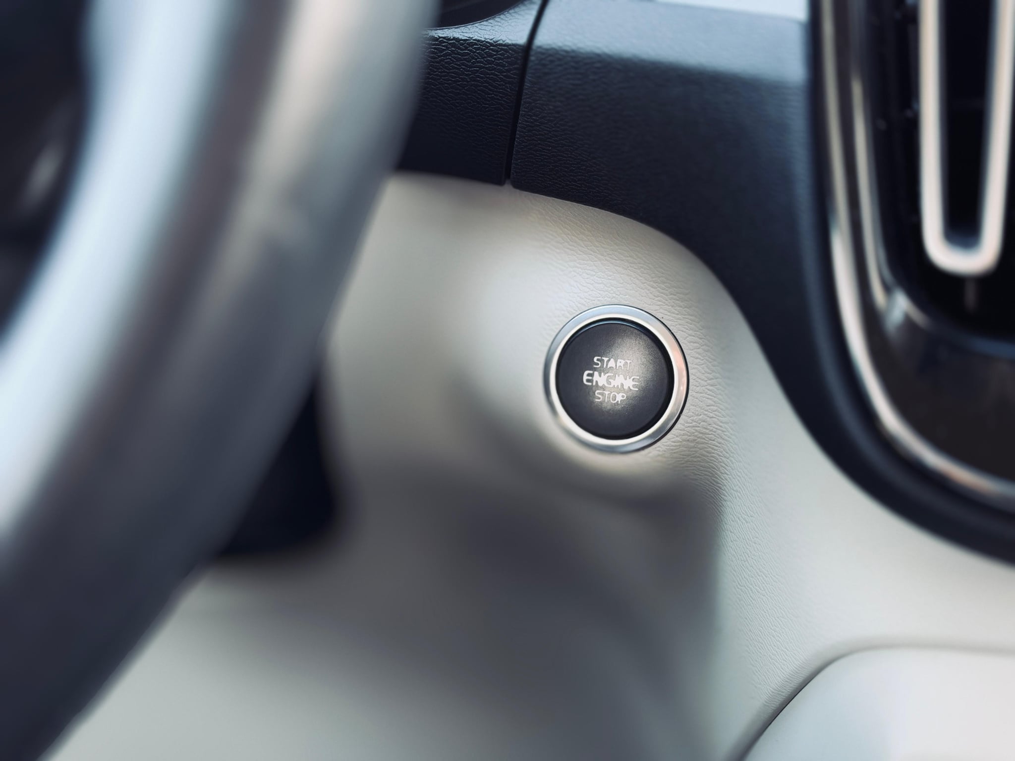 VOLVO XC40 2019 — imagine 18