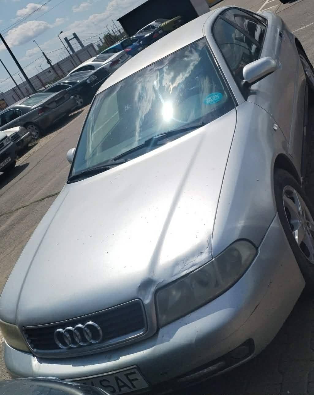 AUDI A4 1999 — imagine 1